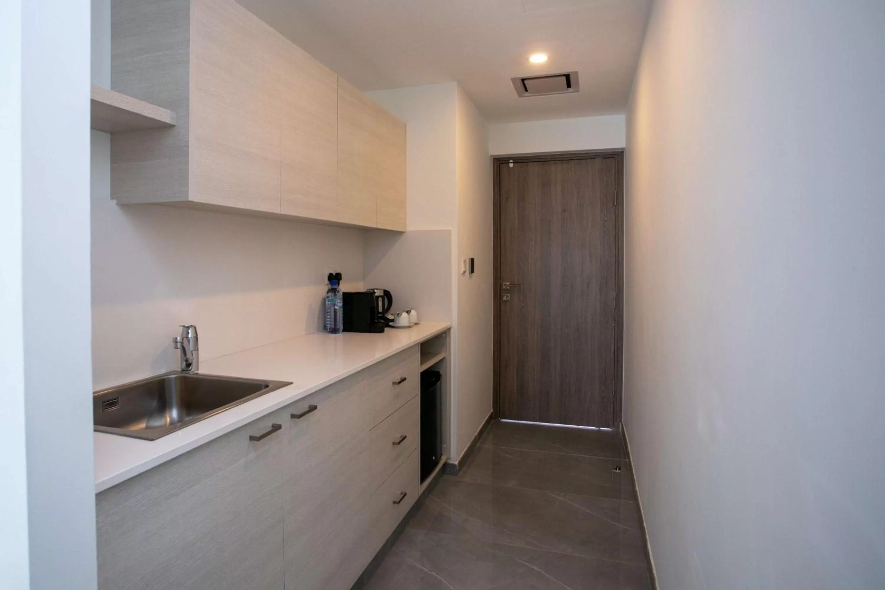 Kitchen or kitchenette in Best Western Plus Larco Hotel