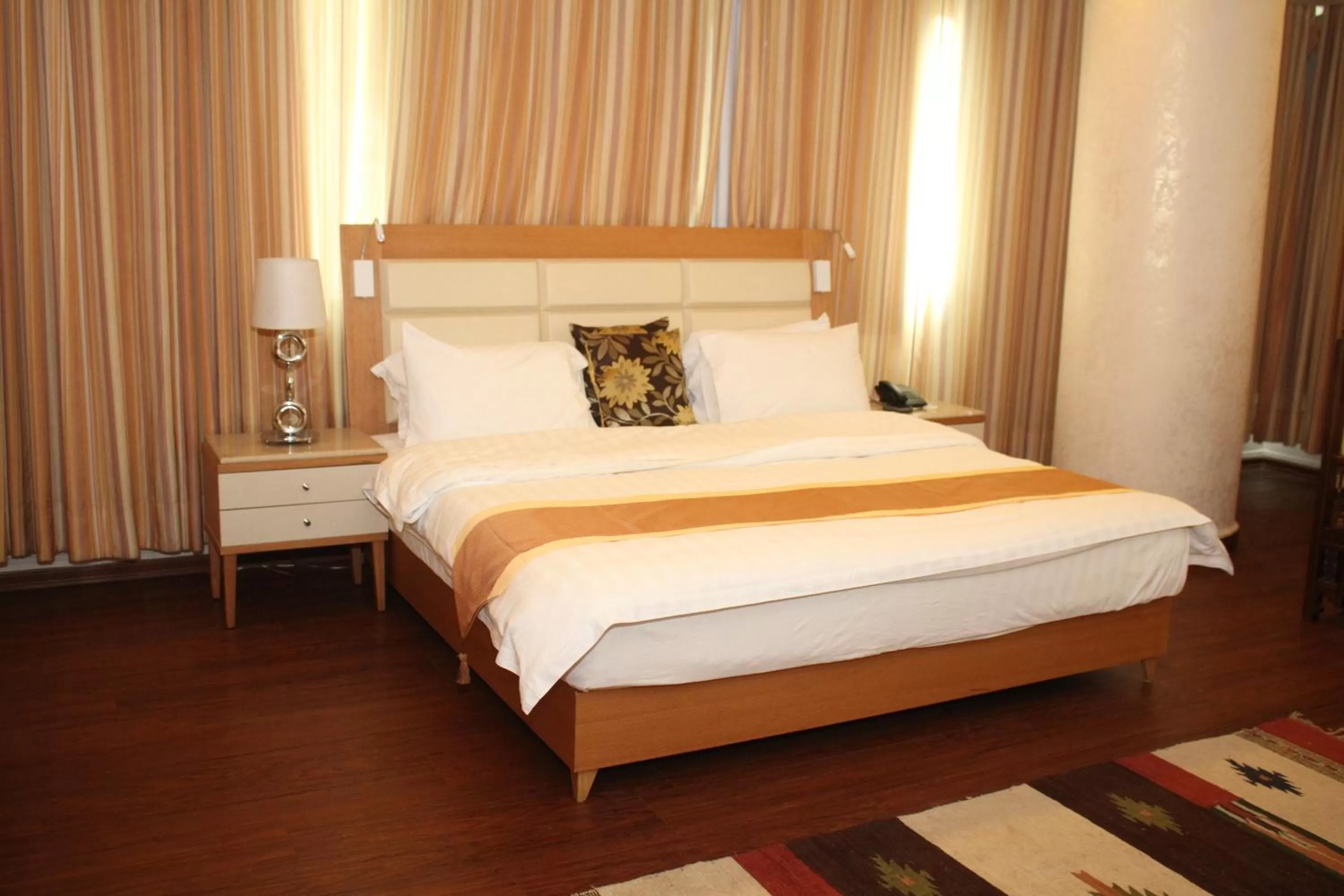 Bedroom, Room Photo in Saleem Afandi Hotel