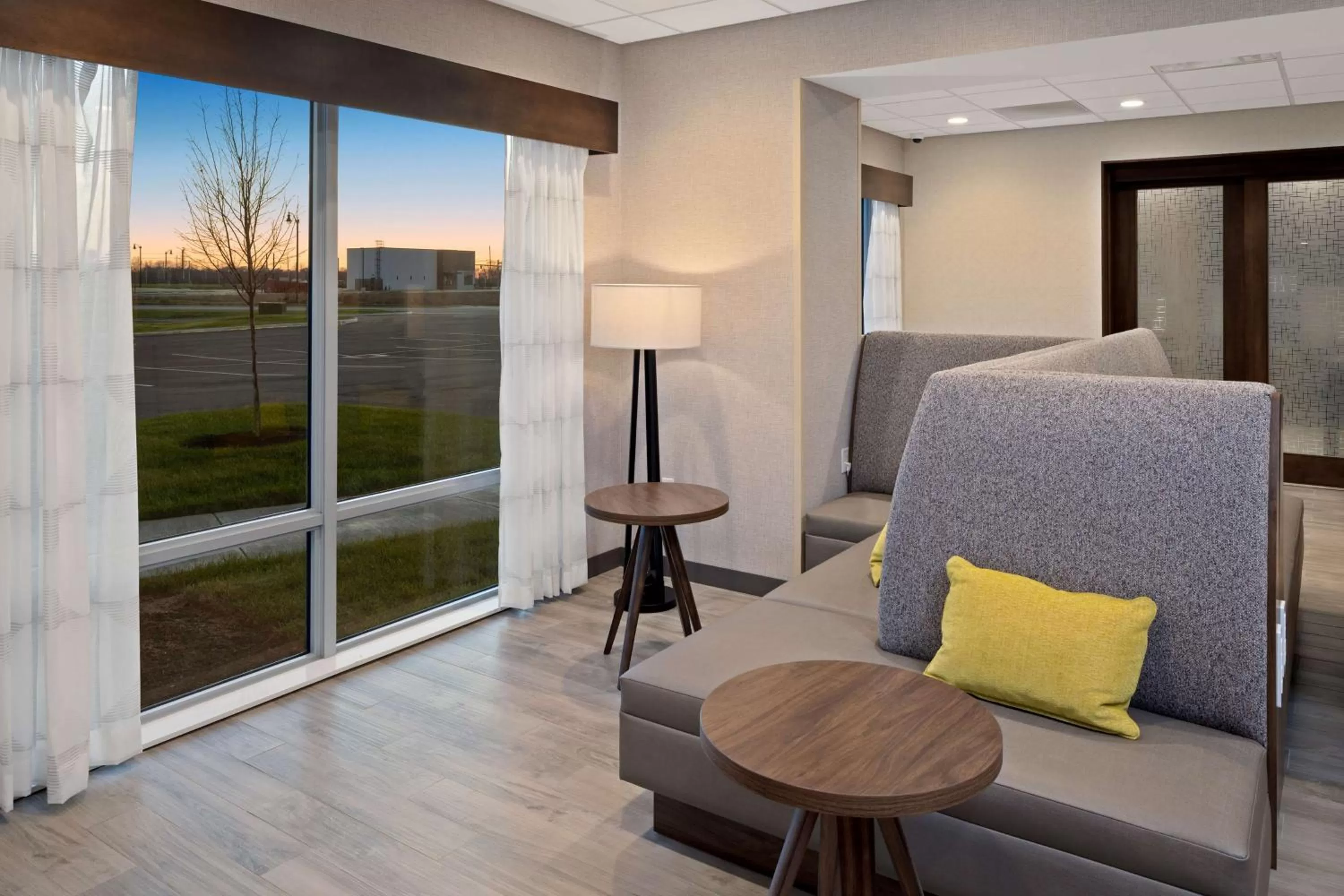 Lobby or reception in Hampton Inn Circleville, Oh