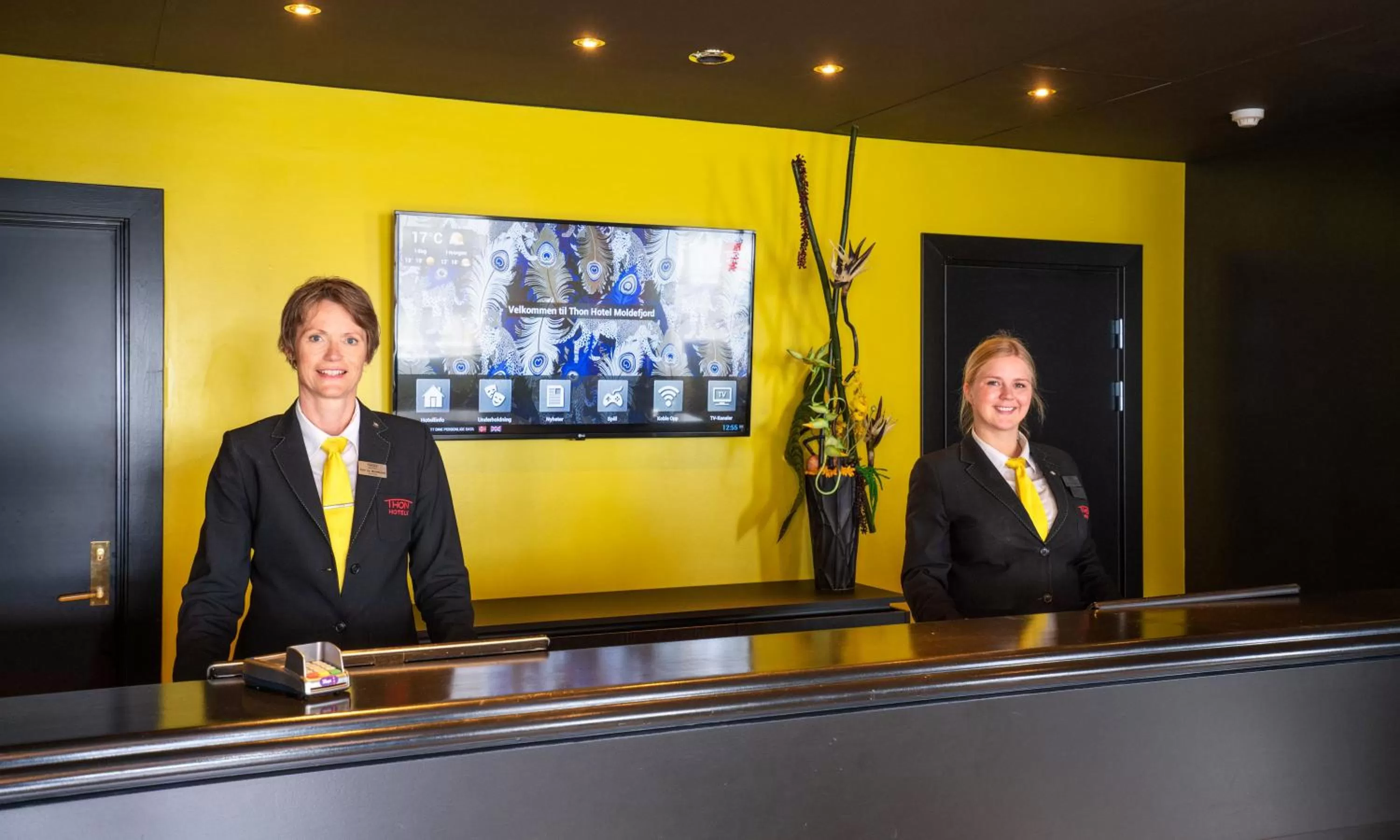 Staff in Thon Hotel Moldefjord