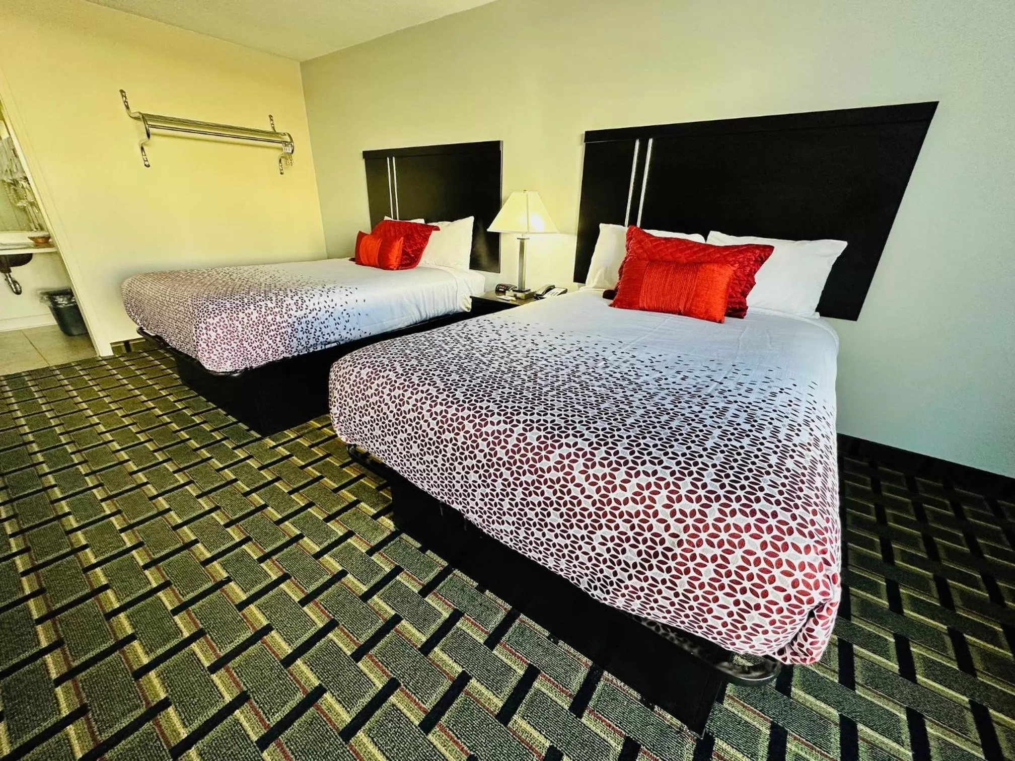 Bedroom, Bed in Econo Lodge Clemson - University Area