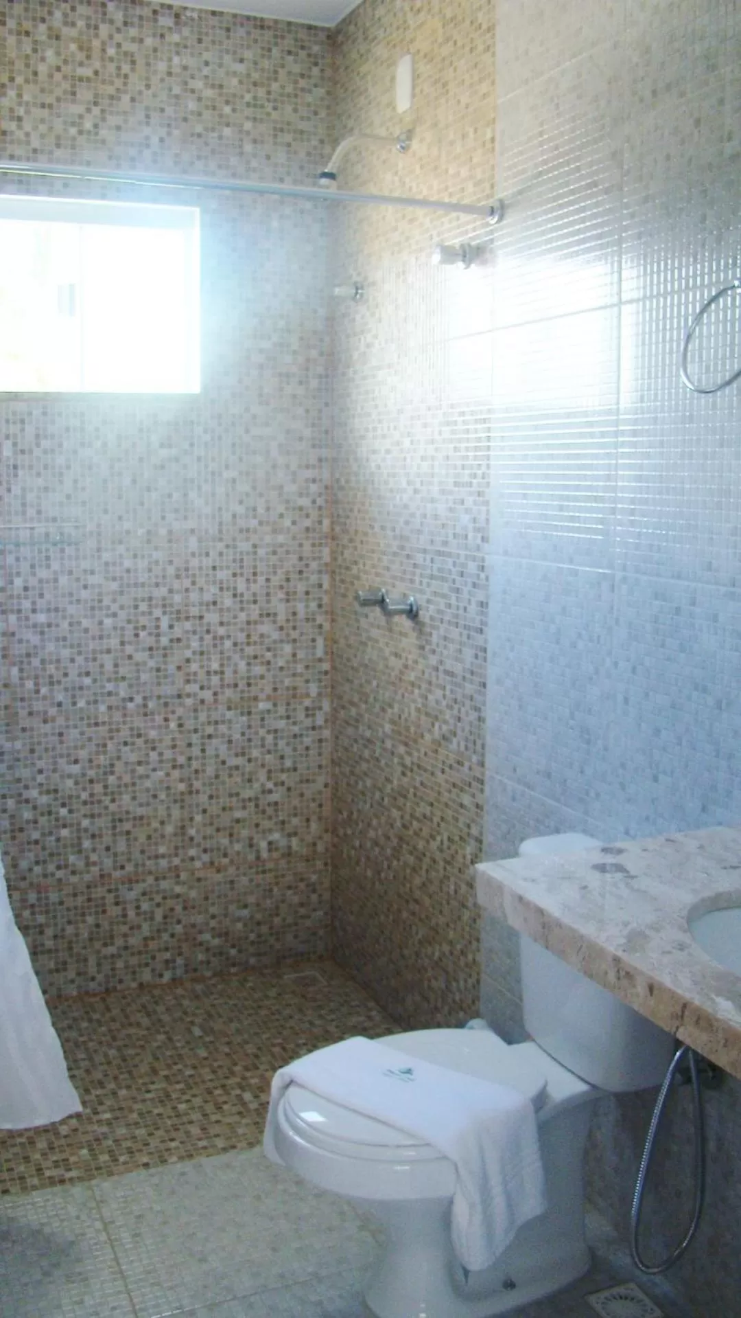 Bathroom in Porto Luar