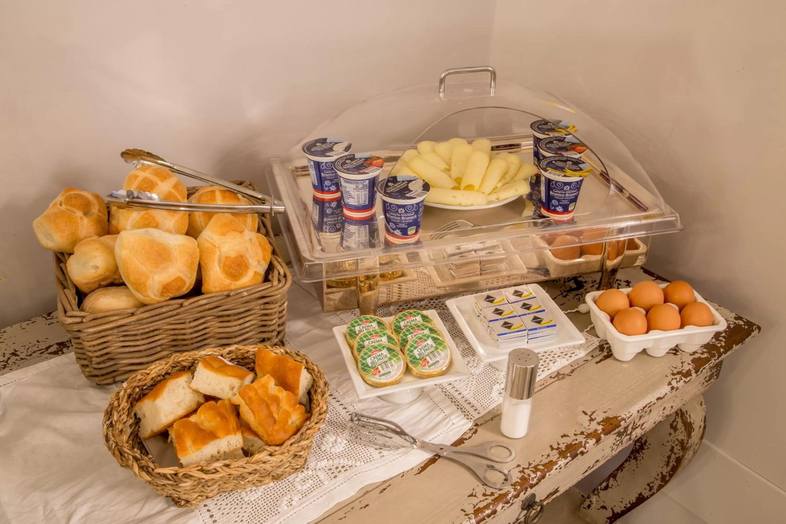 Buffet breakfast in Urban Garden Hotel