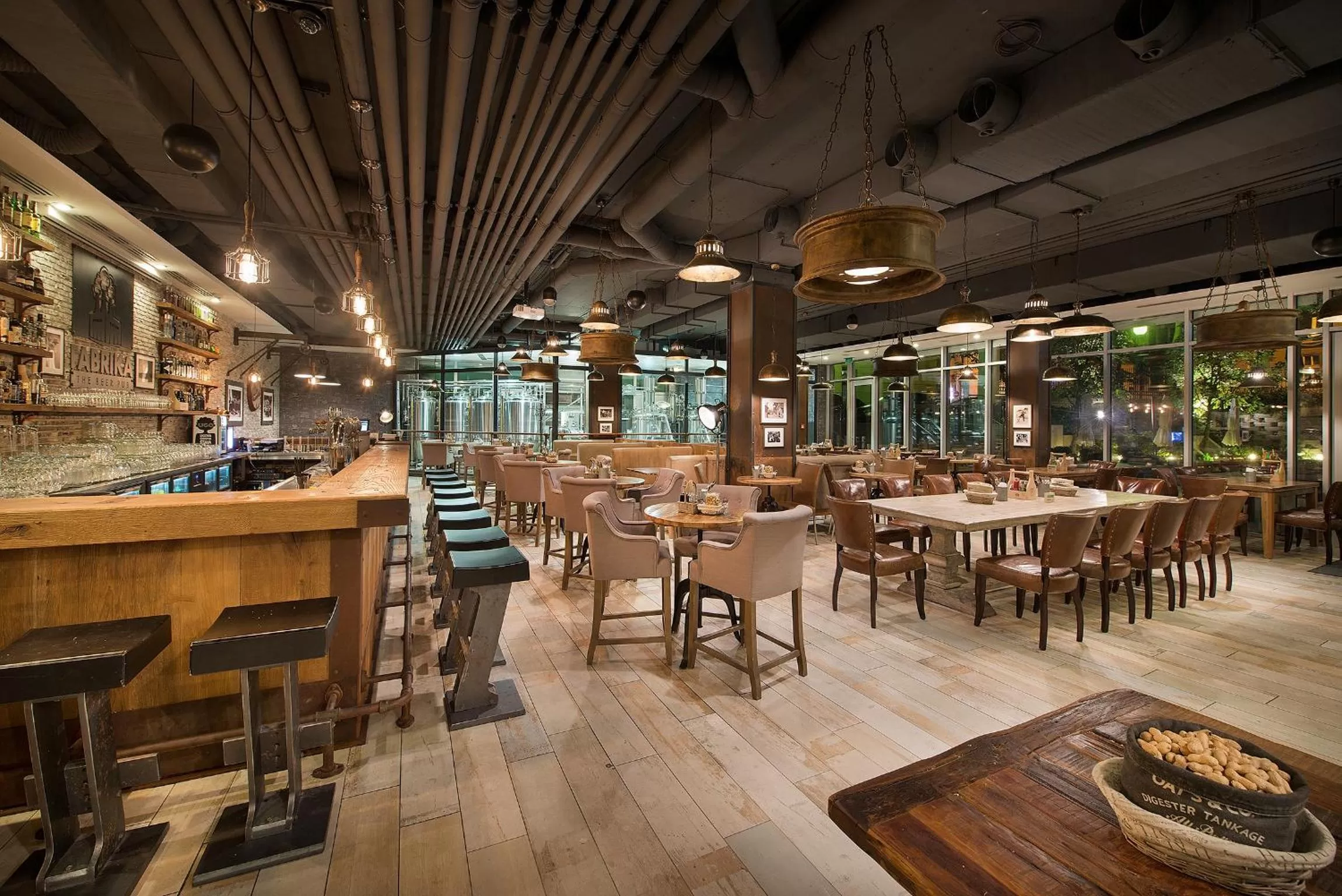 Restaurant/places to eat in Wilson Palace by LOFT