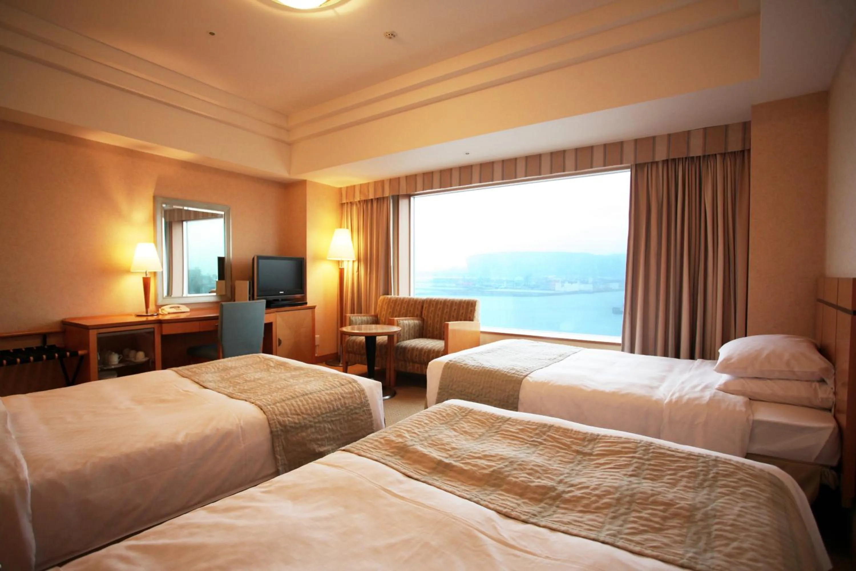 Photo of the whole room, Bed in JR Hotel Clement Takamatsu