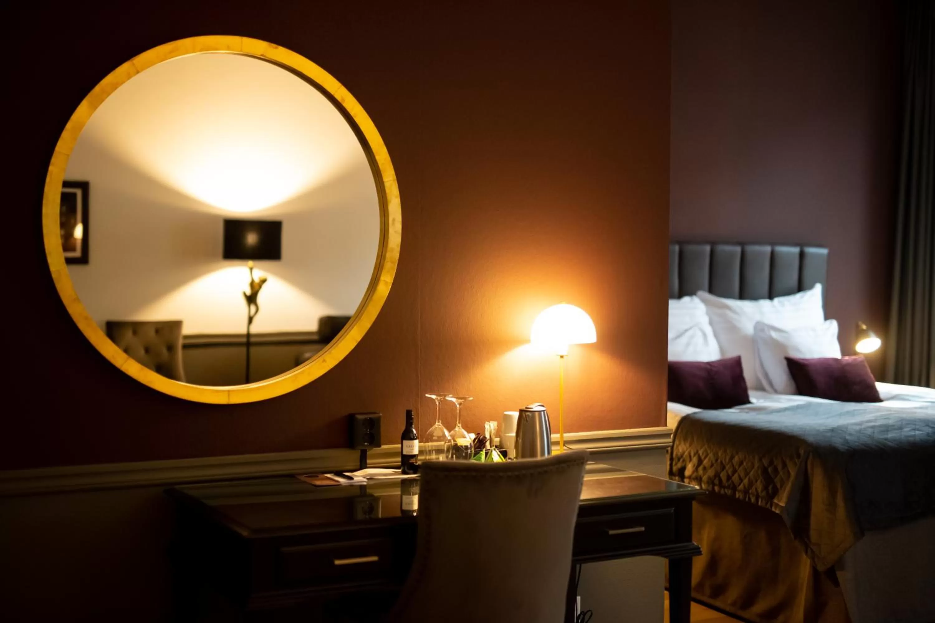 Bed in Home Hotel Cardinal