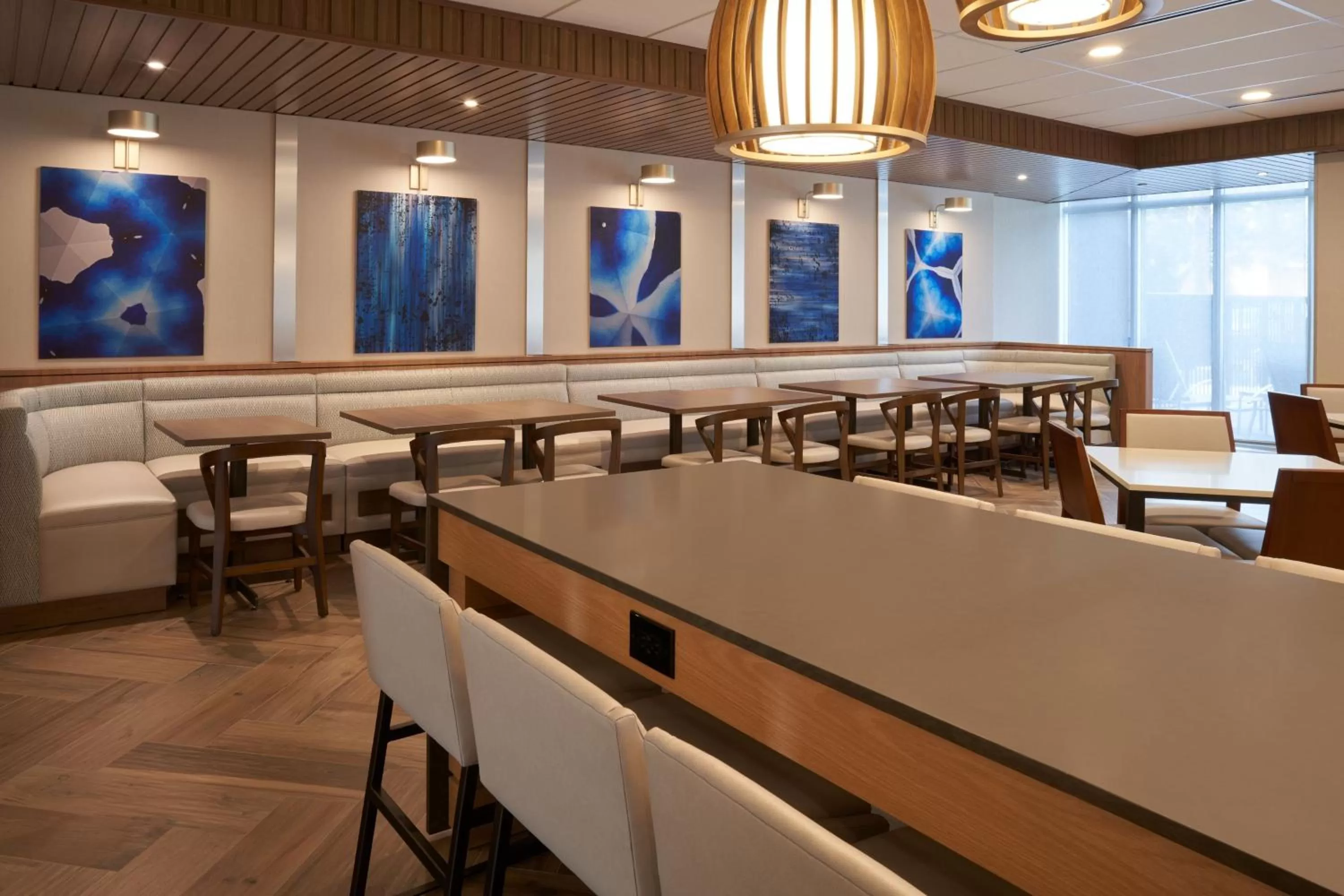 Breakfast in Fairfield by Marriott Inn & Suites West Palm Beach