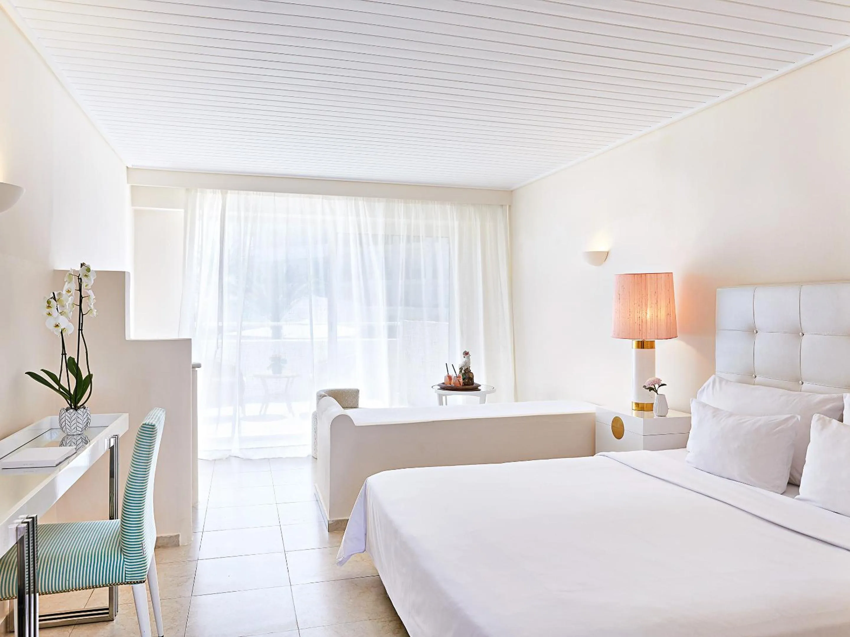 Bed in Grecotel Creta Palace