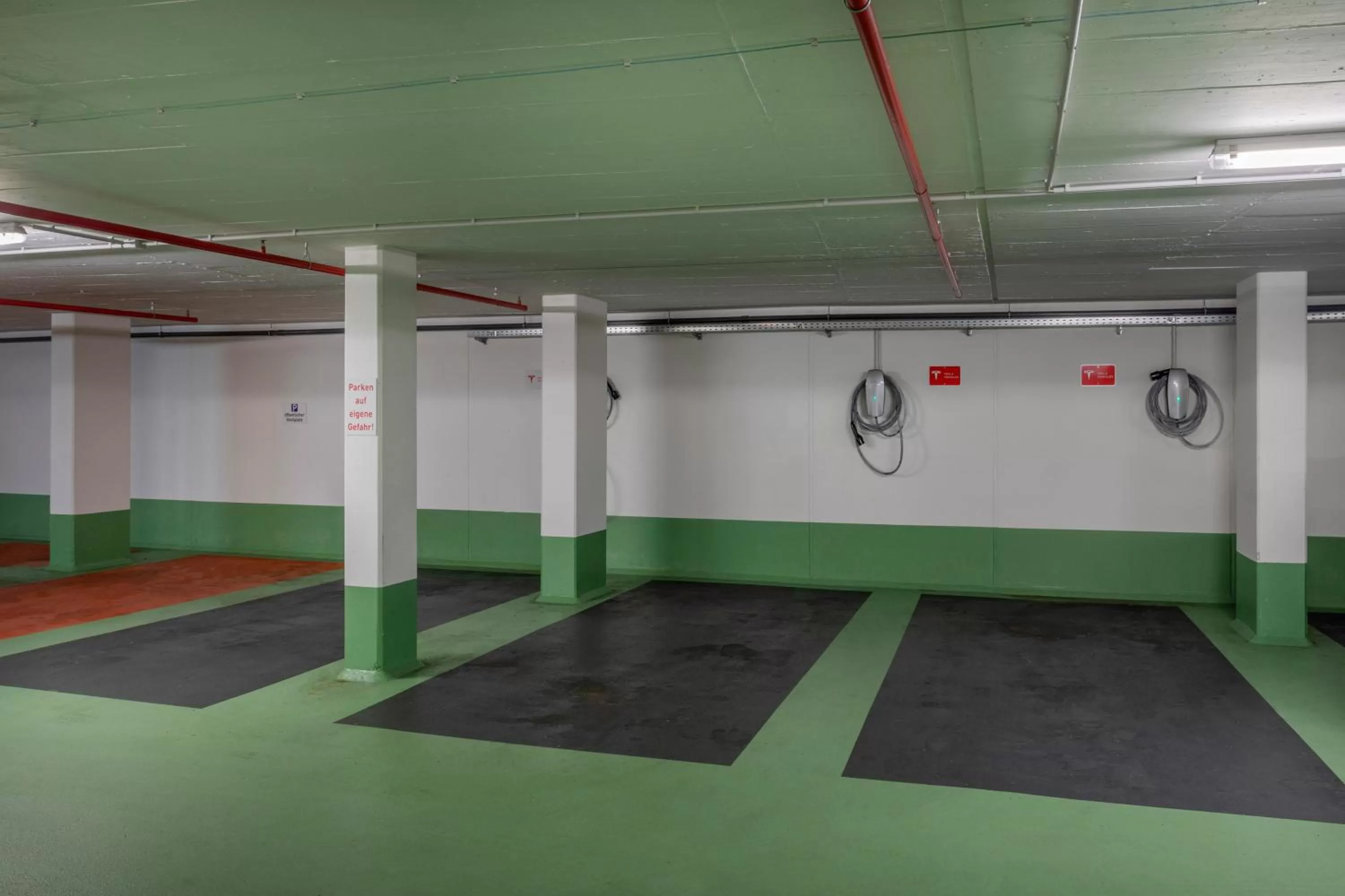 Parking in INNSiDE by Meliá Aachen