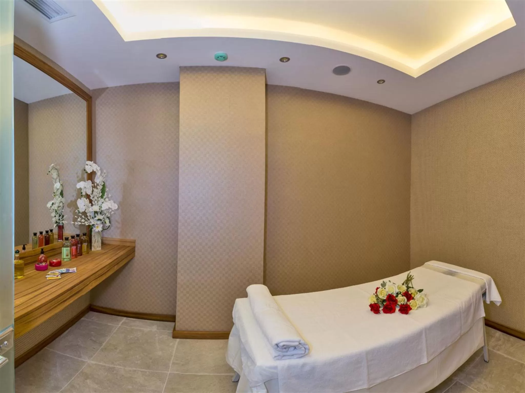 Spa and wellness centre/facilities, Bed in Antea Hotel Oldcity -Special Category