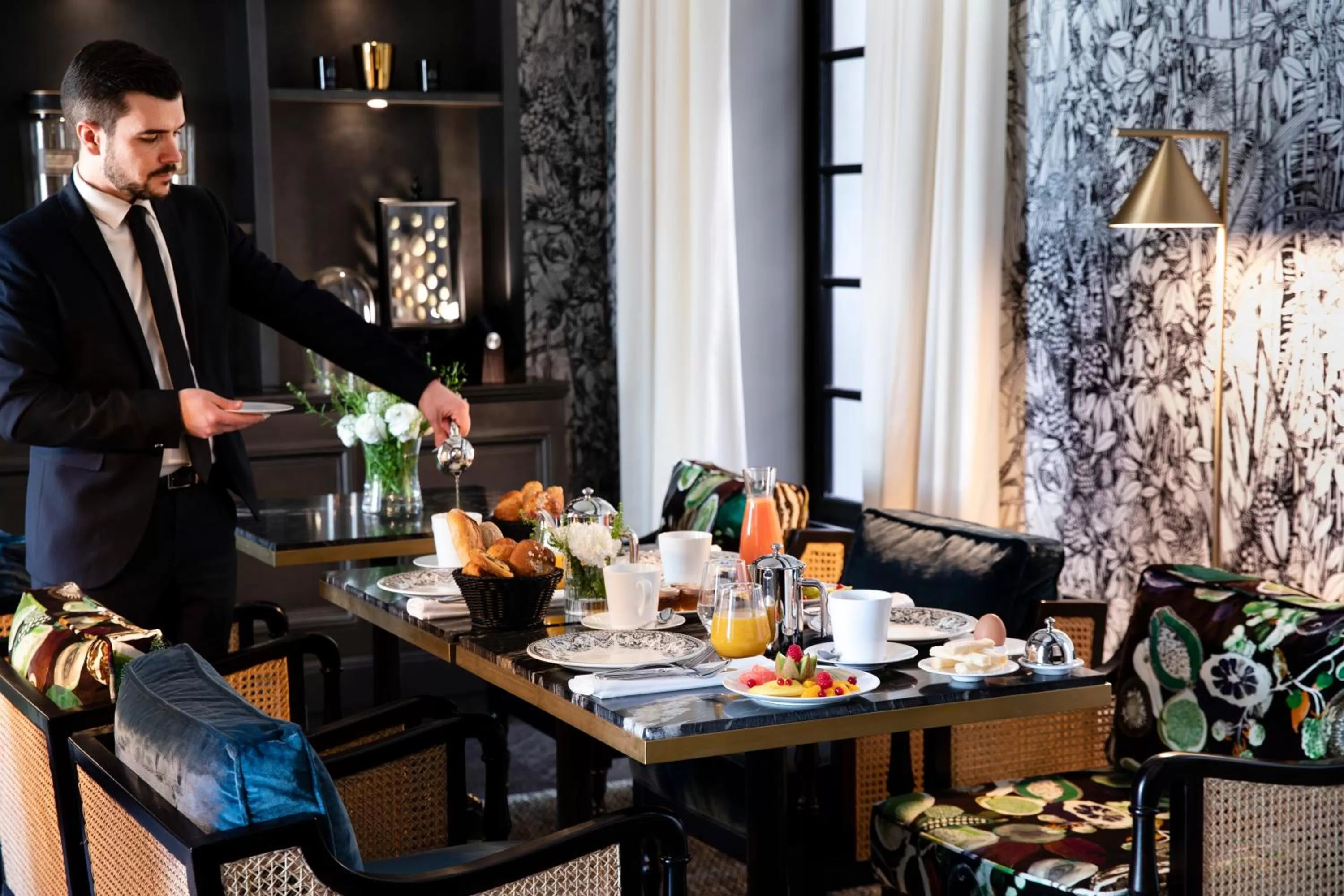 Restaurant/places to eat in Le Damantin Hôtel & Spa