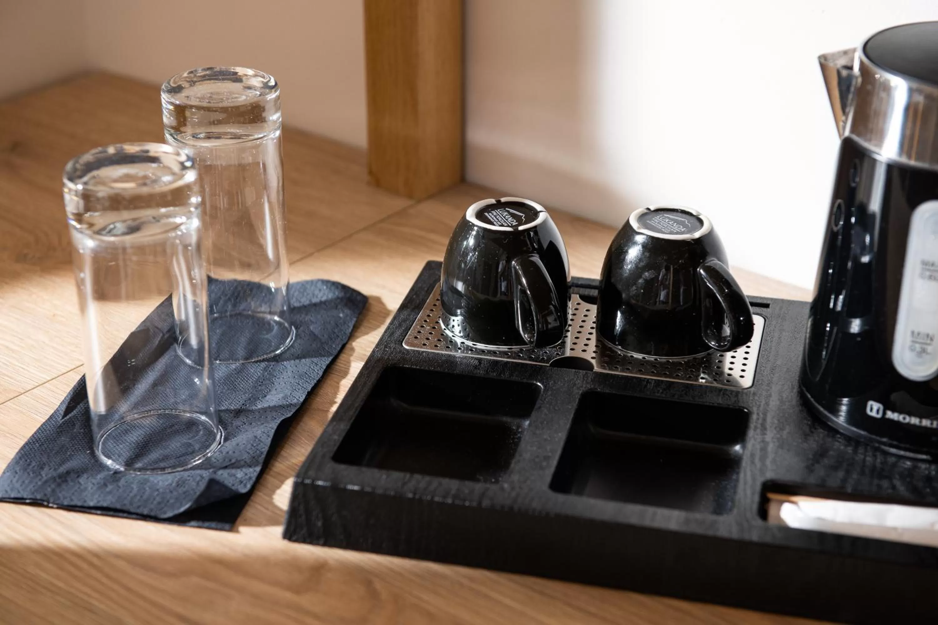 Coffee/tea facilities in Enattica Suites