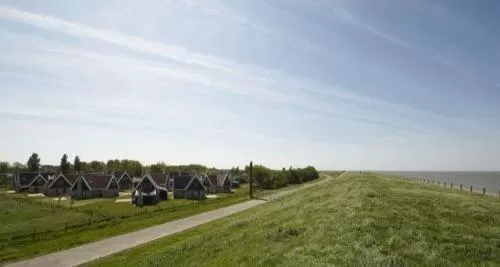 Area and facilities in Recreatiepark Wiringherlant