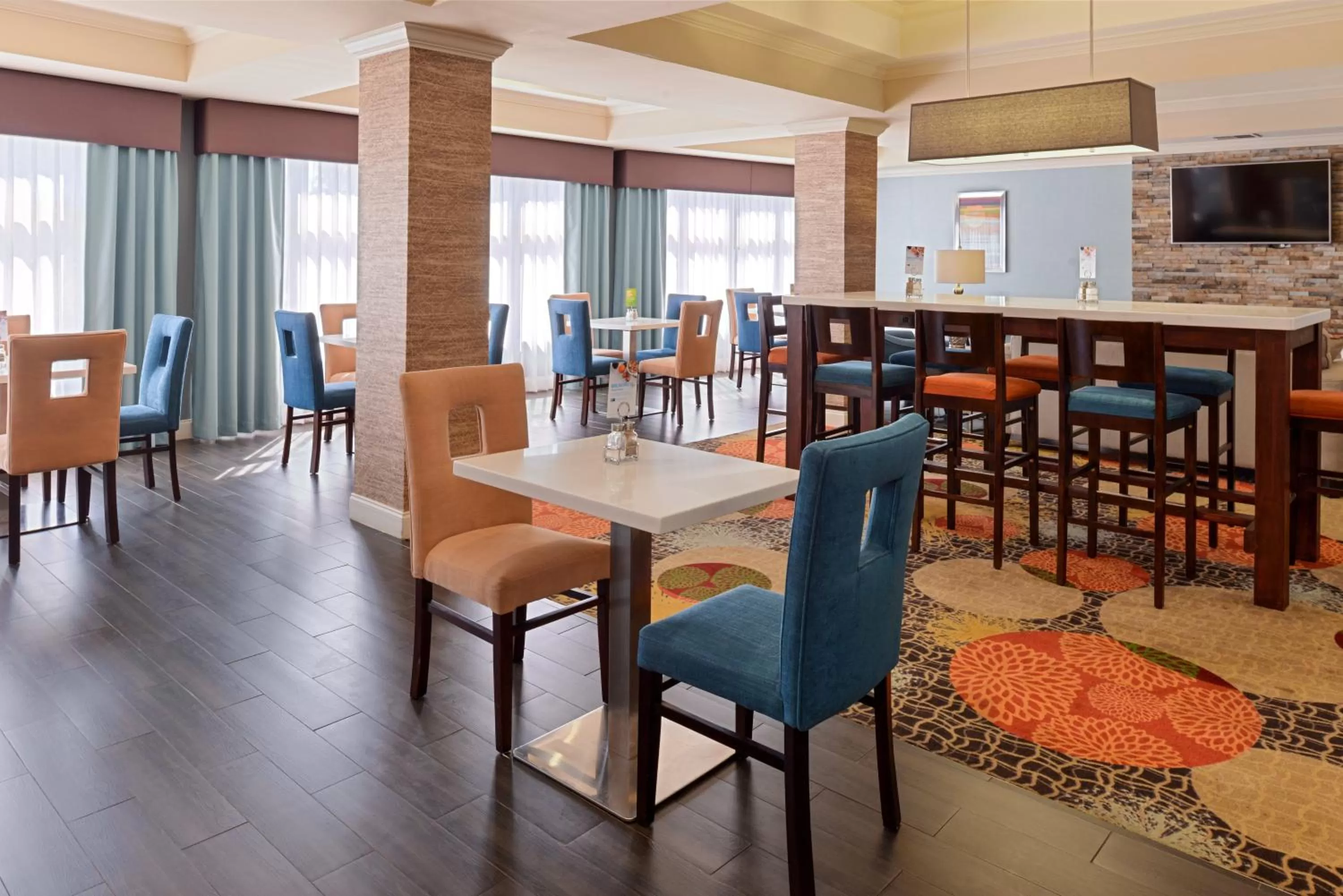 Breakfast in Baymont by Wyndham Bessemer