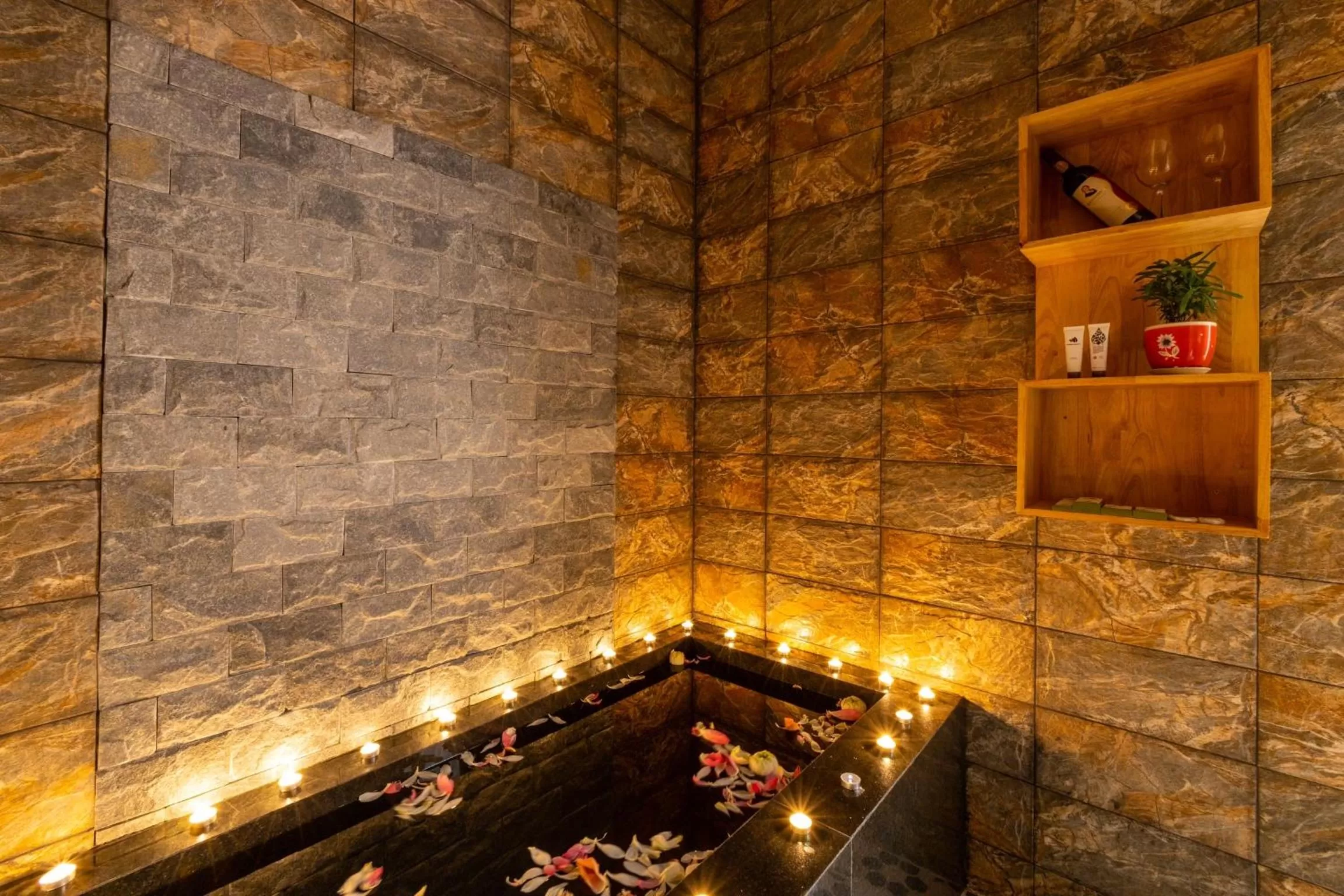 Hot Tub in Nina Angkor Residence