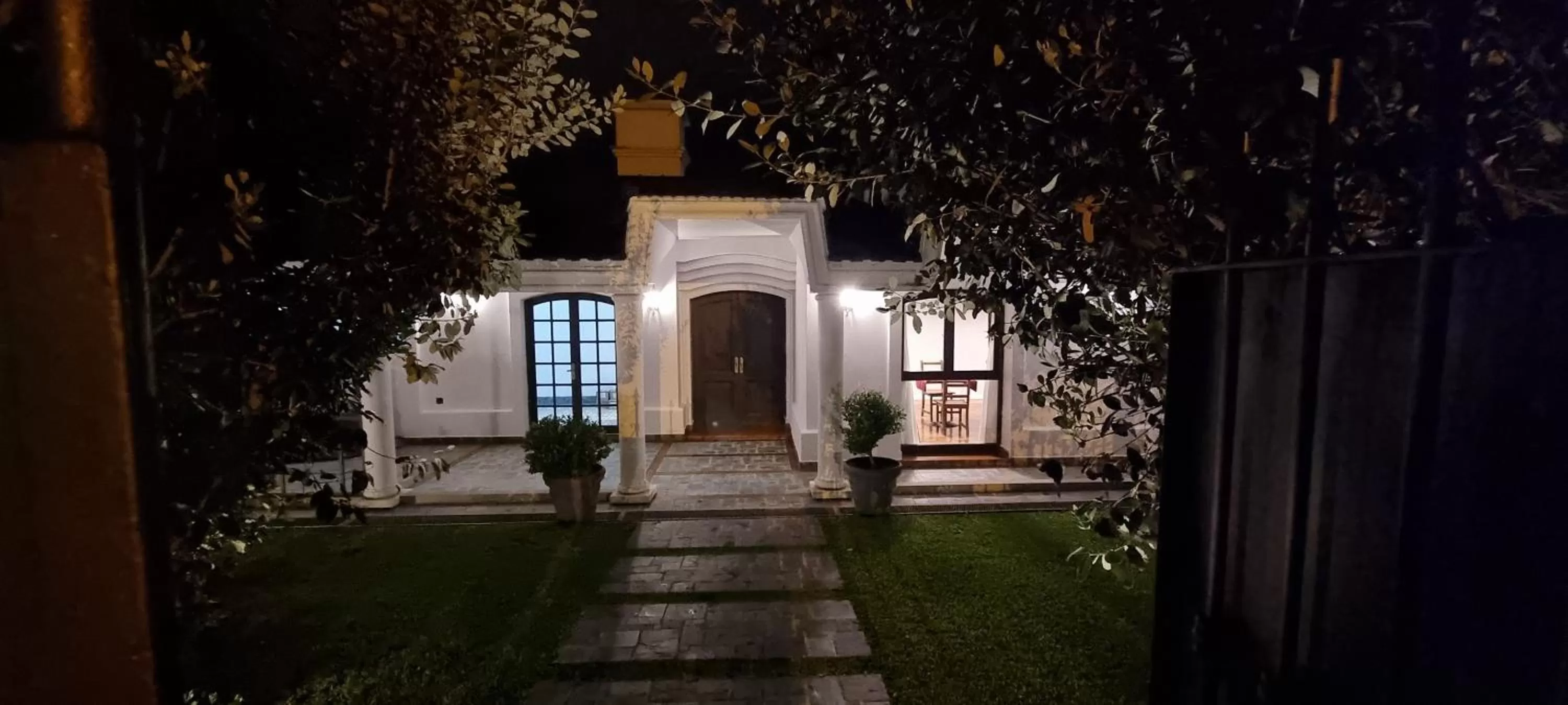 Property building in El Cerquero, Casa de Huéspedes