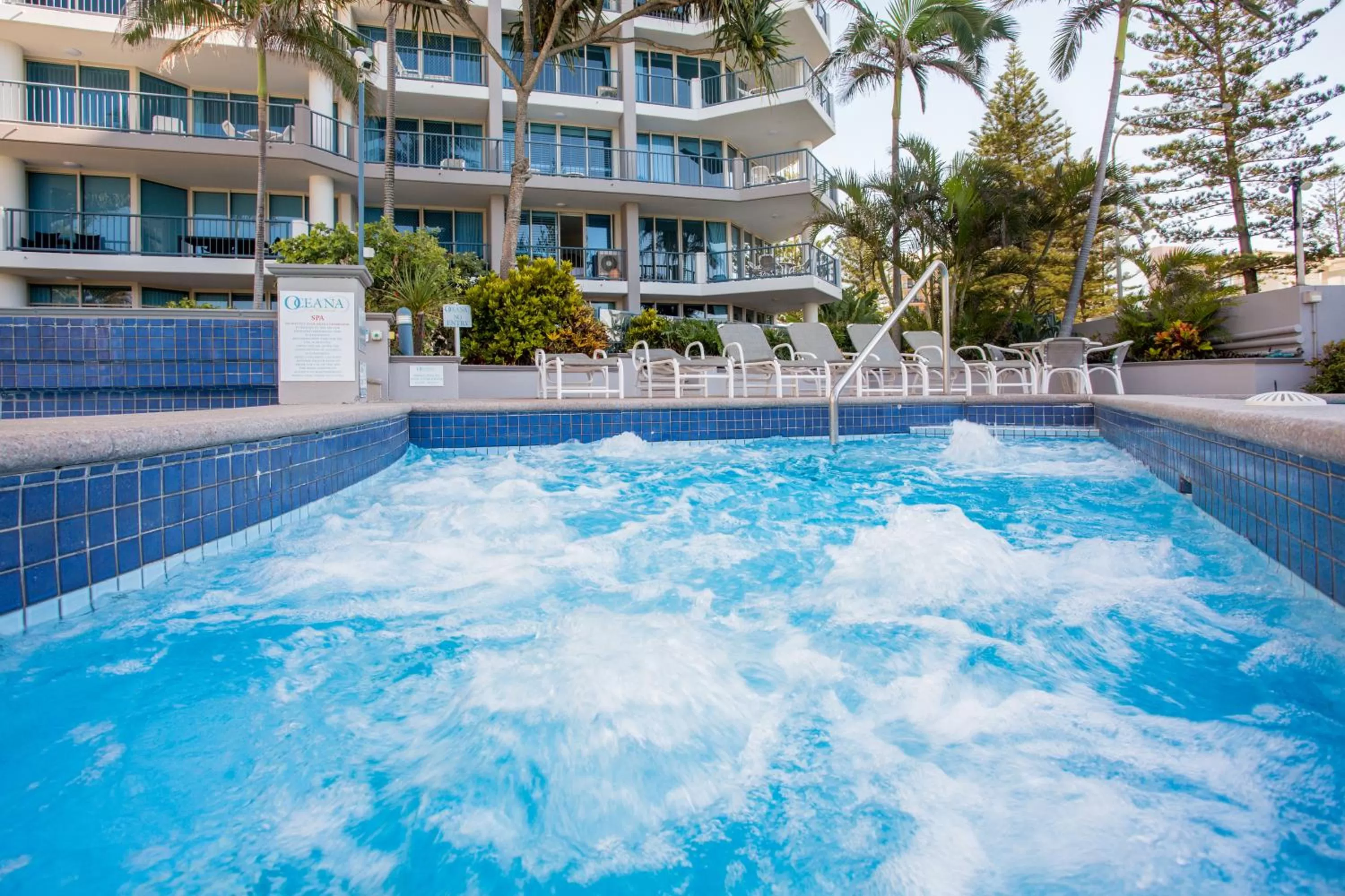 Property building in Oceana On Broadbeach