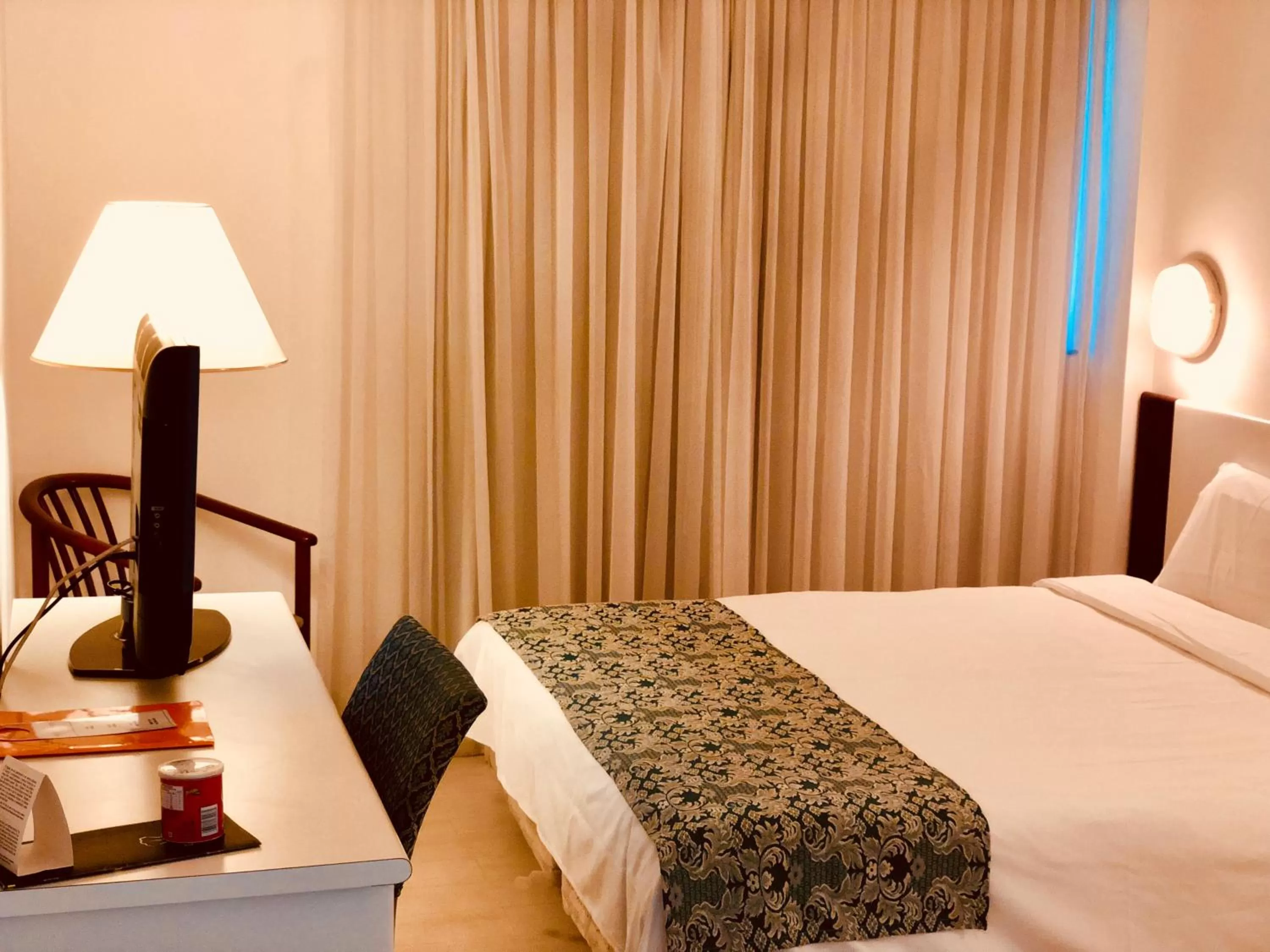 Bed in Boulevard Plaza