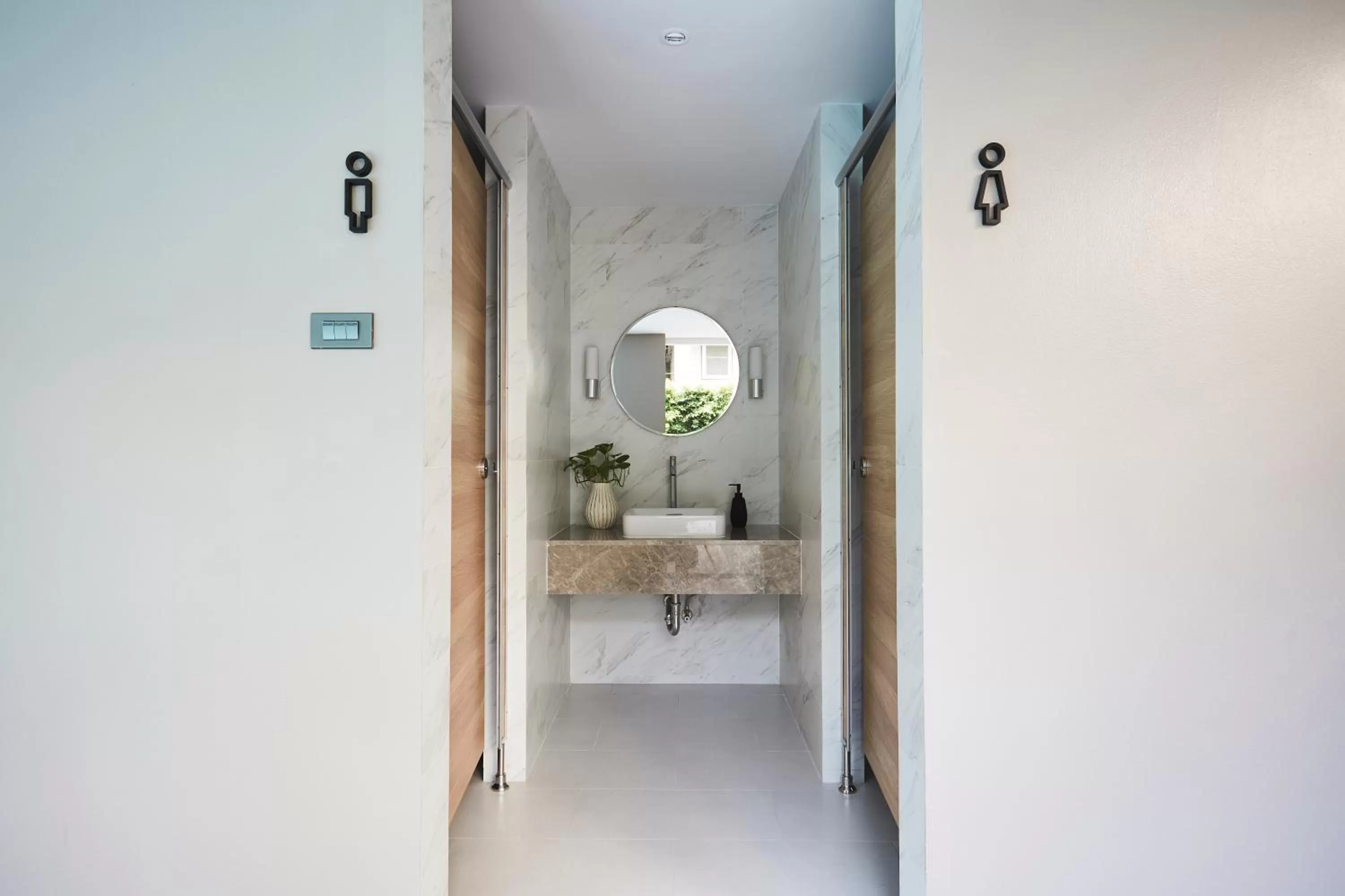 Property building in Aspira Tropical Residence Thong Lor