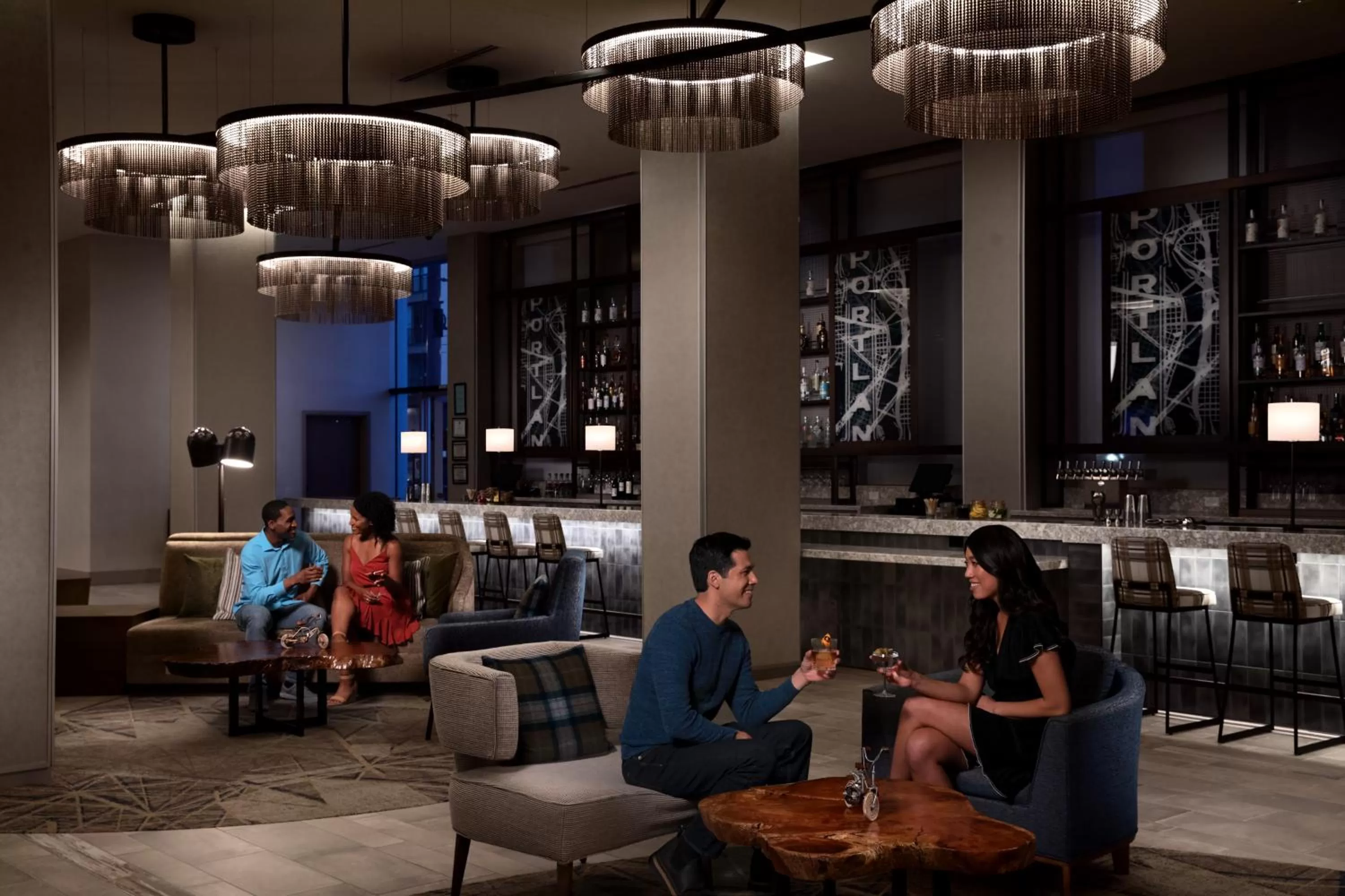 Lounge or bar in Hyatt Regency Portland at the Oregon Convention Center