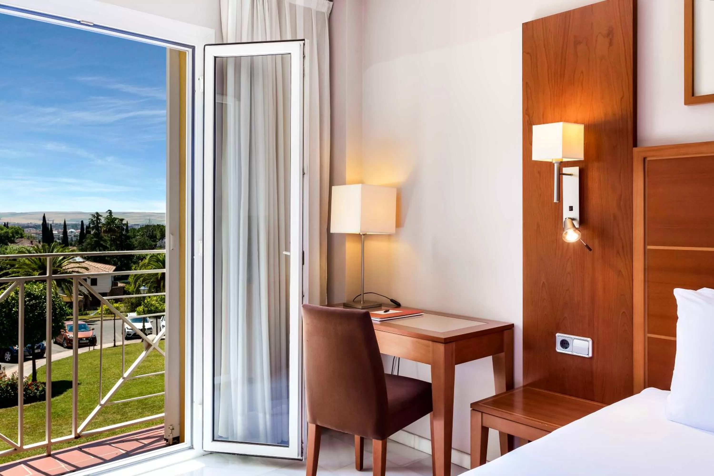 Photo of the whole room, Bed in Exe Las Adelfas