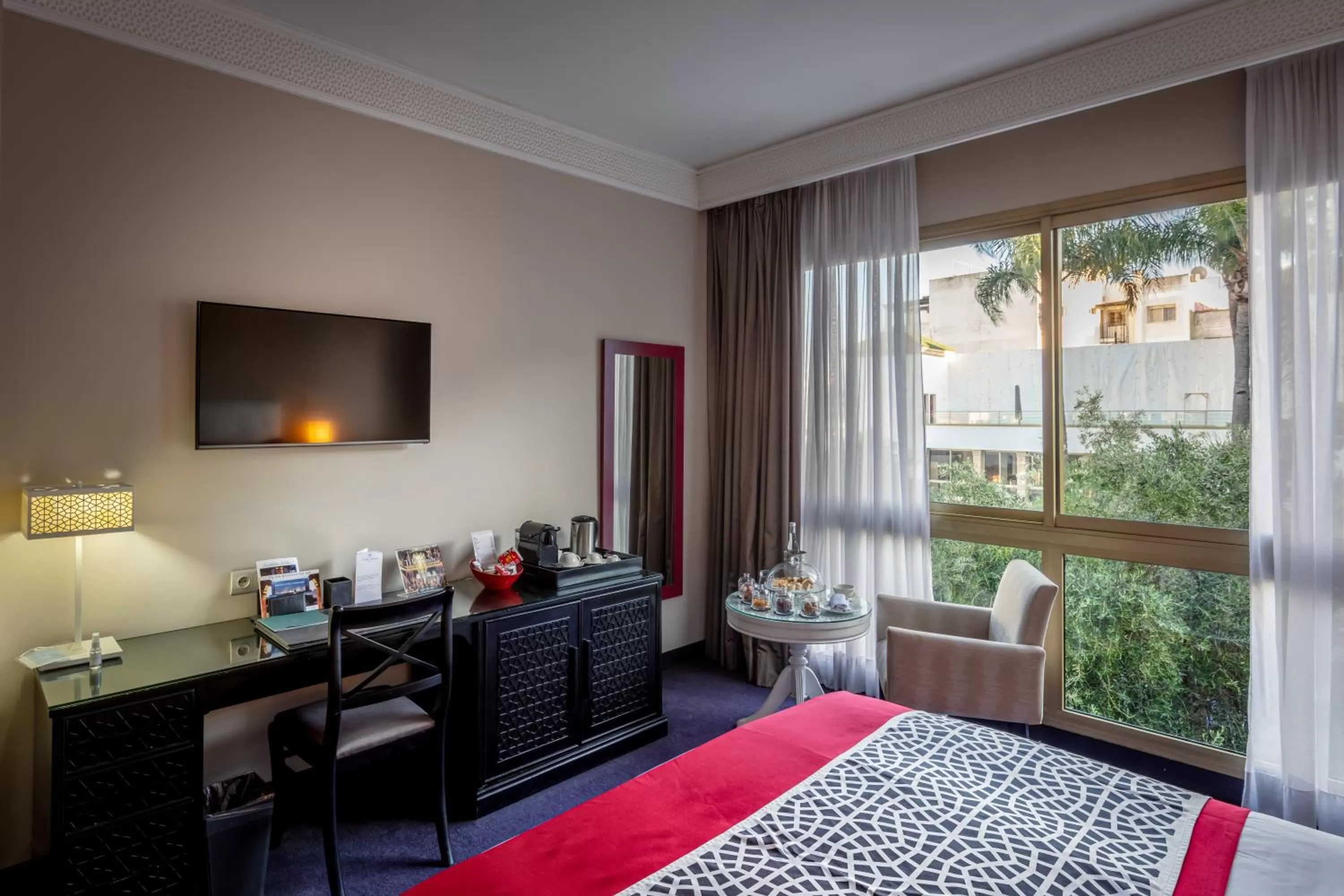 Bed in La Tour Hassan Palace