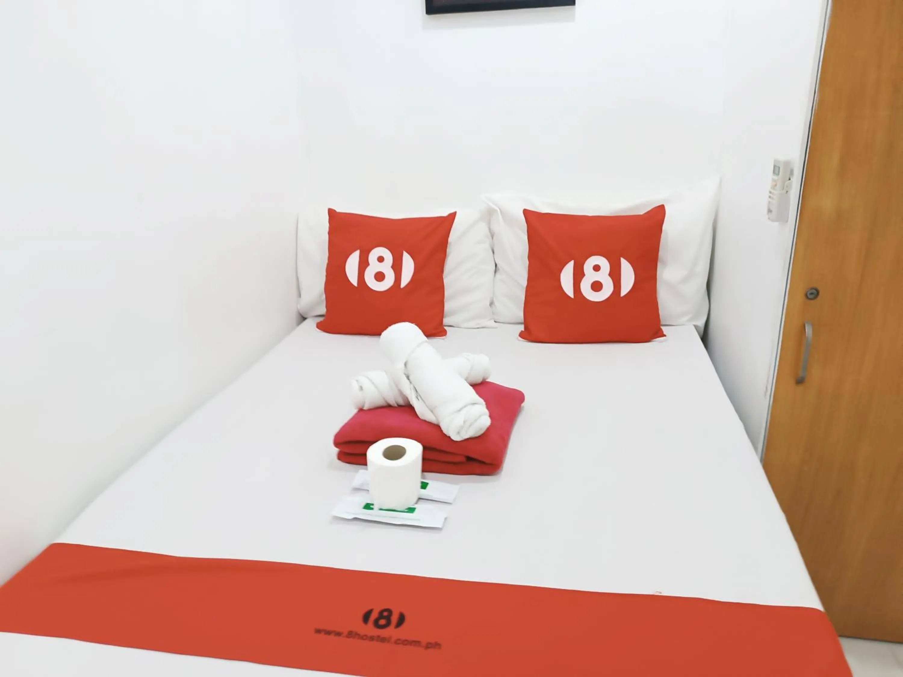 Bedroom, Bed in 8Hostel