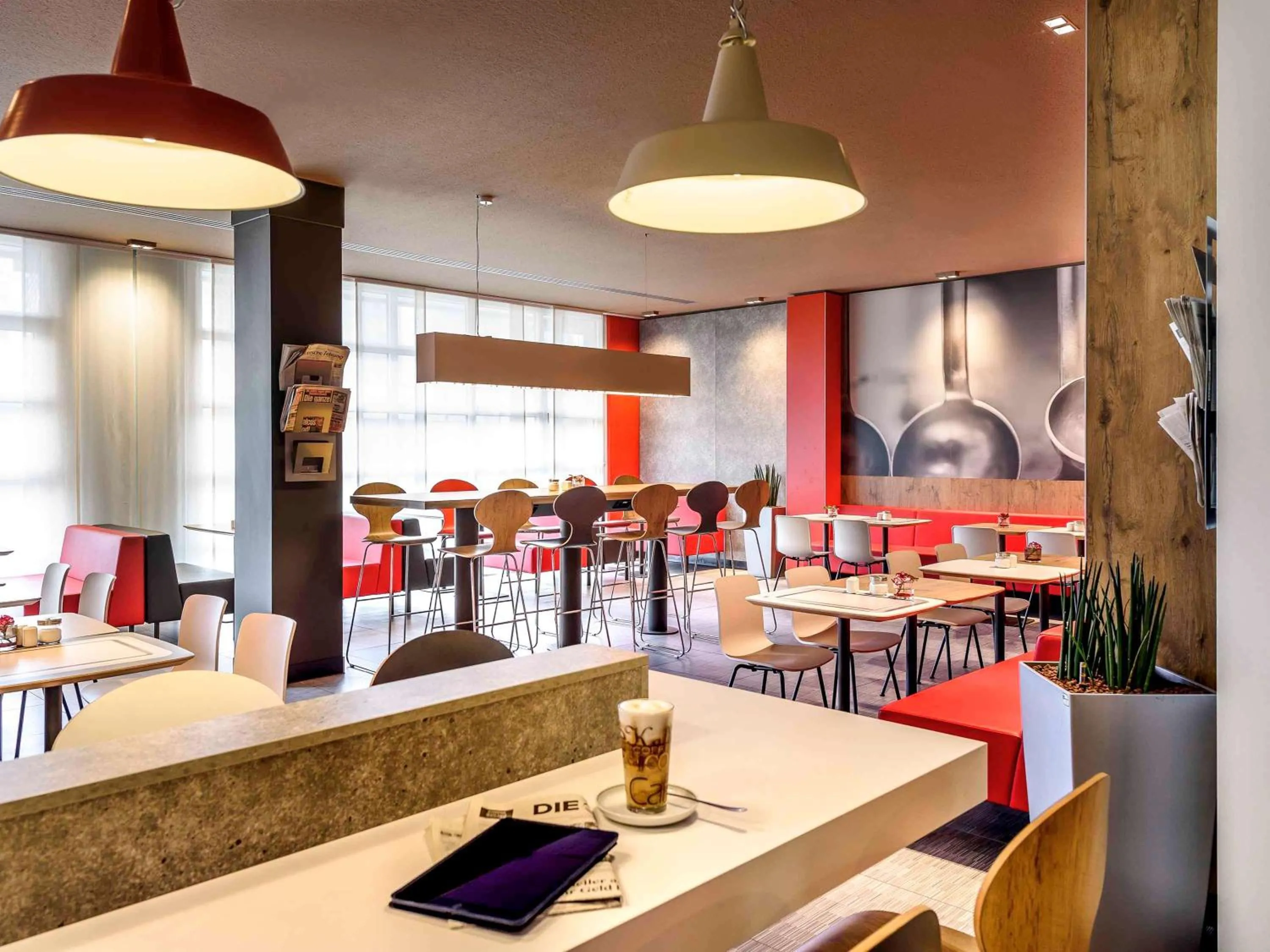 Restaurant/places to eat in ibis Nürnberg City am Plärrer