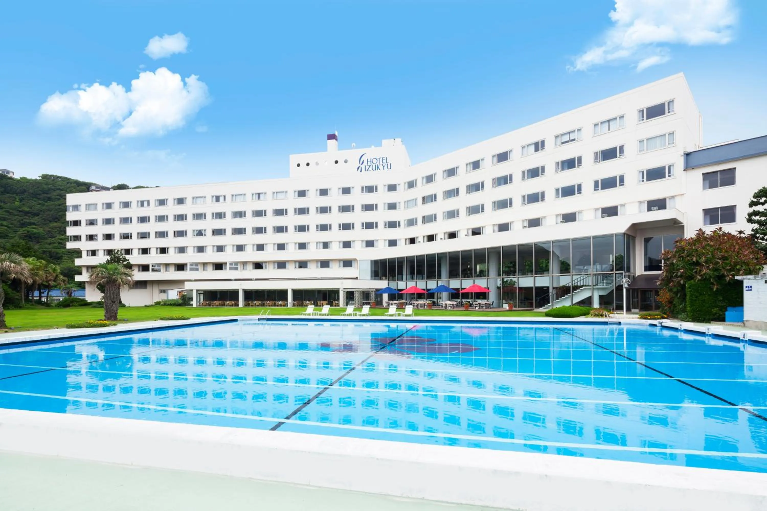 Facade/entrance in Hotel Izukyu