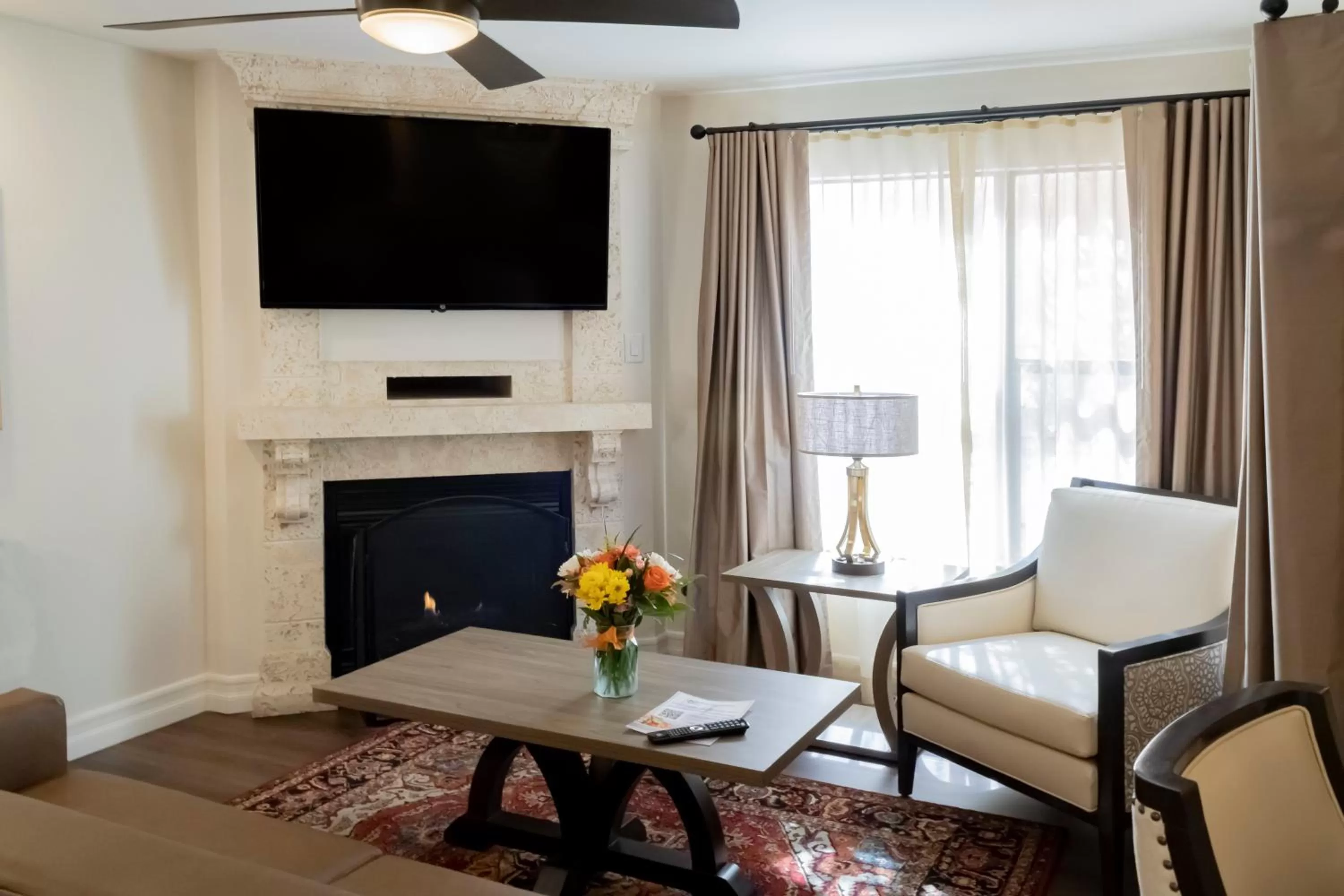 Living room in Westgate Flamingo Bay Resort