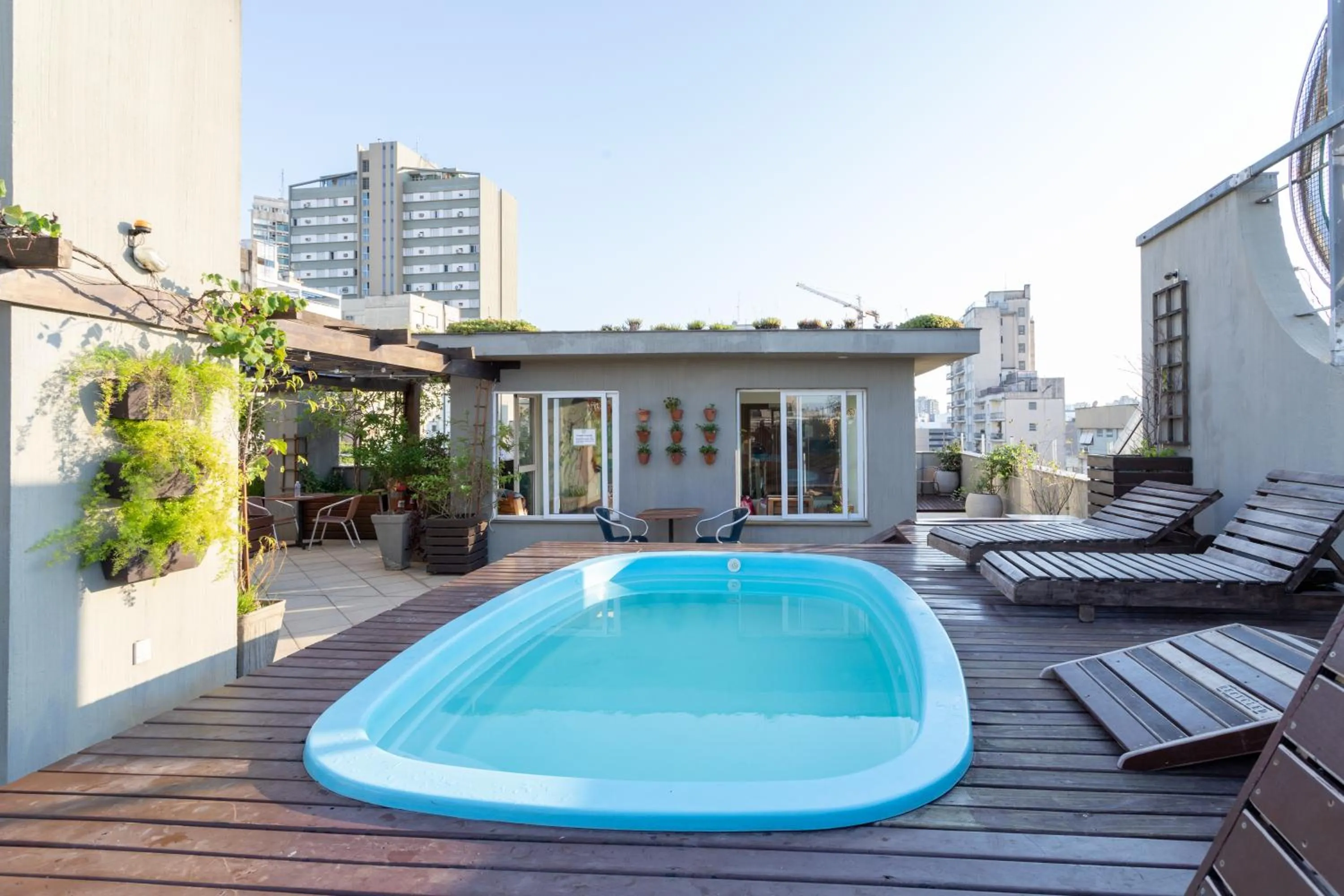 Swimming Pool in Eko Residence Hotel