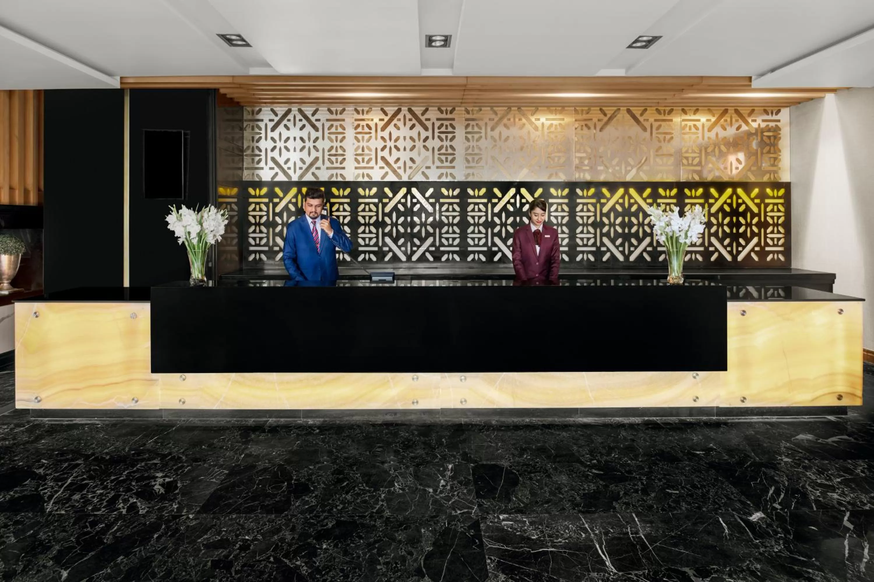 Lobby or reception in Mövenpick Hotel Karachi