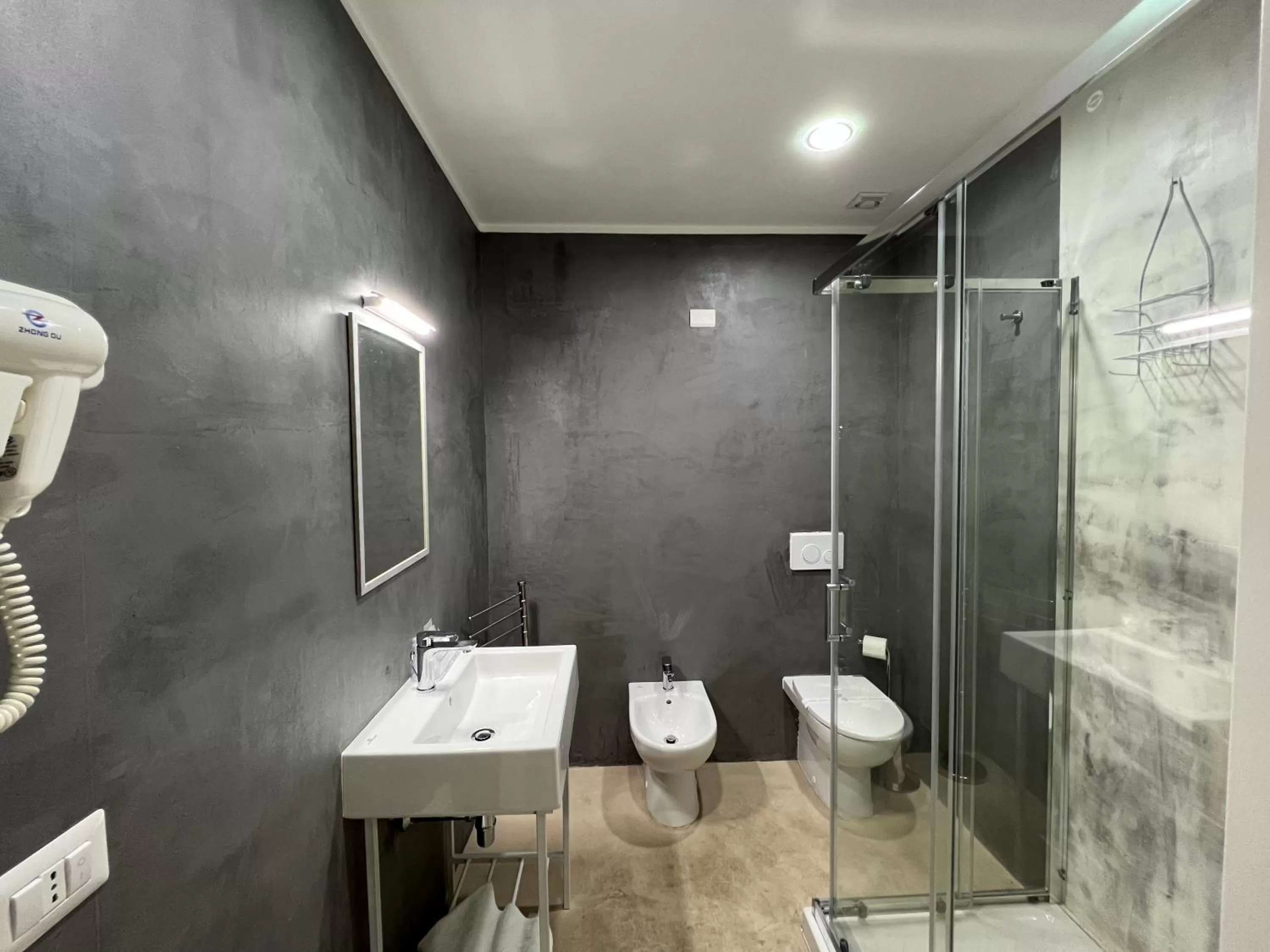 Bathroom in La Piazza BeB