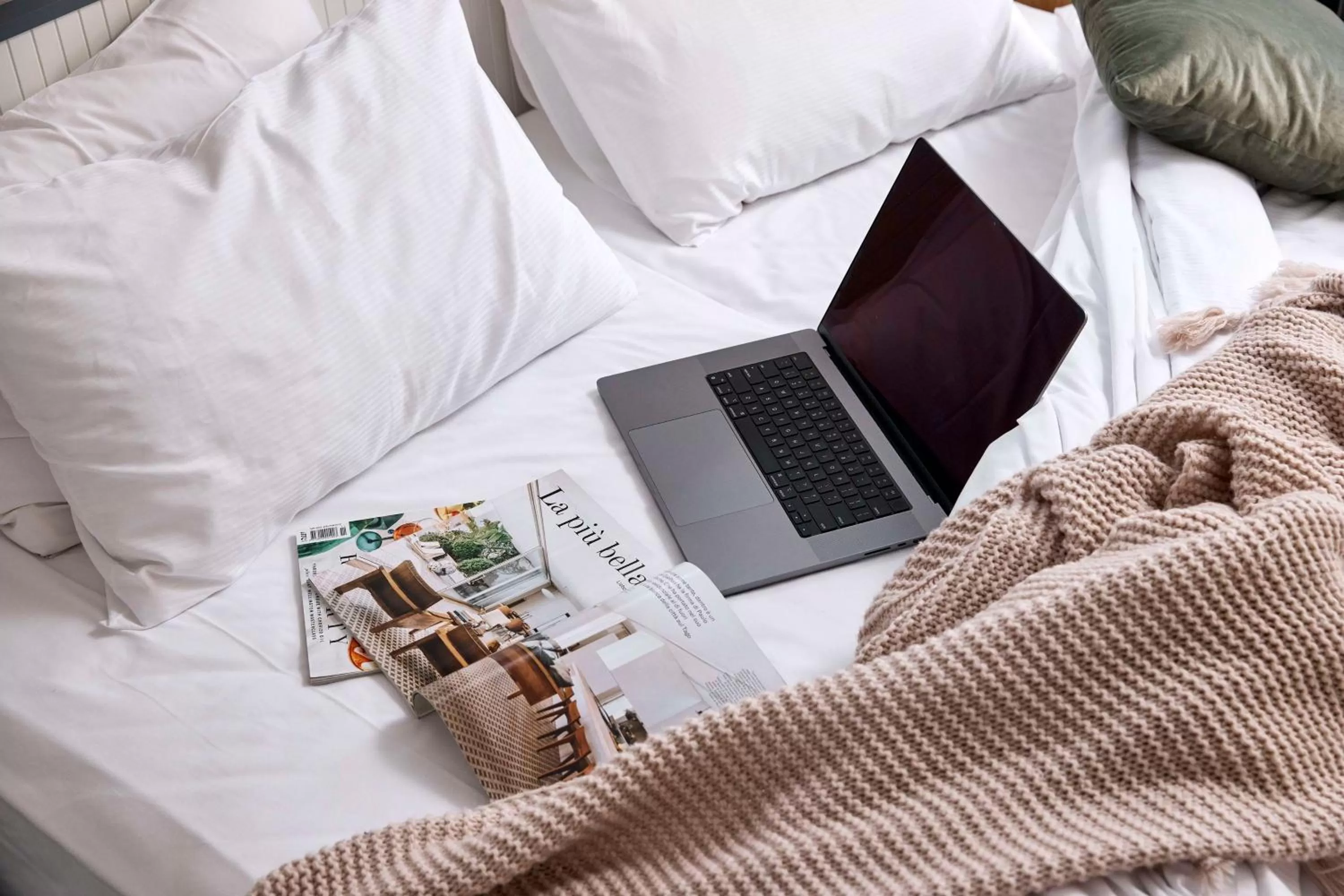 Bedroom, Bed in Hotel TOTTO Wollongong