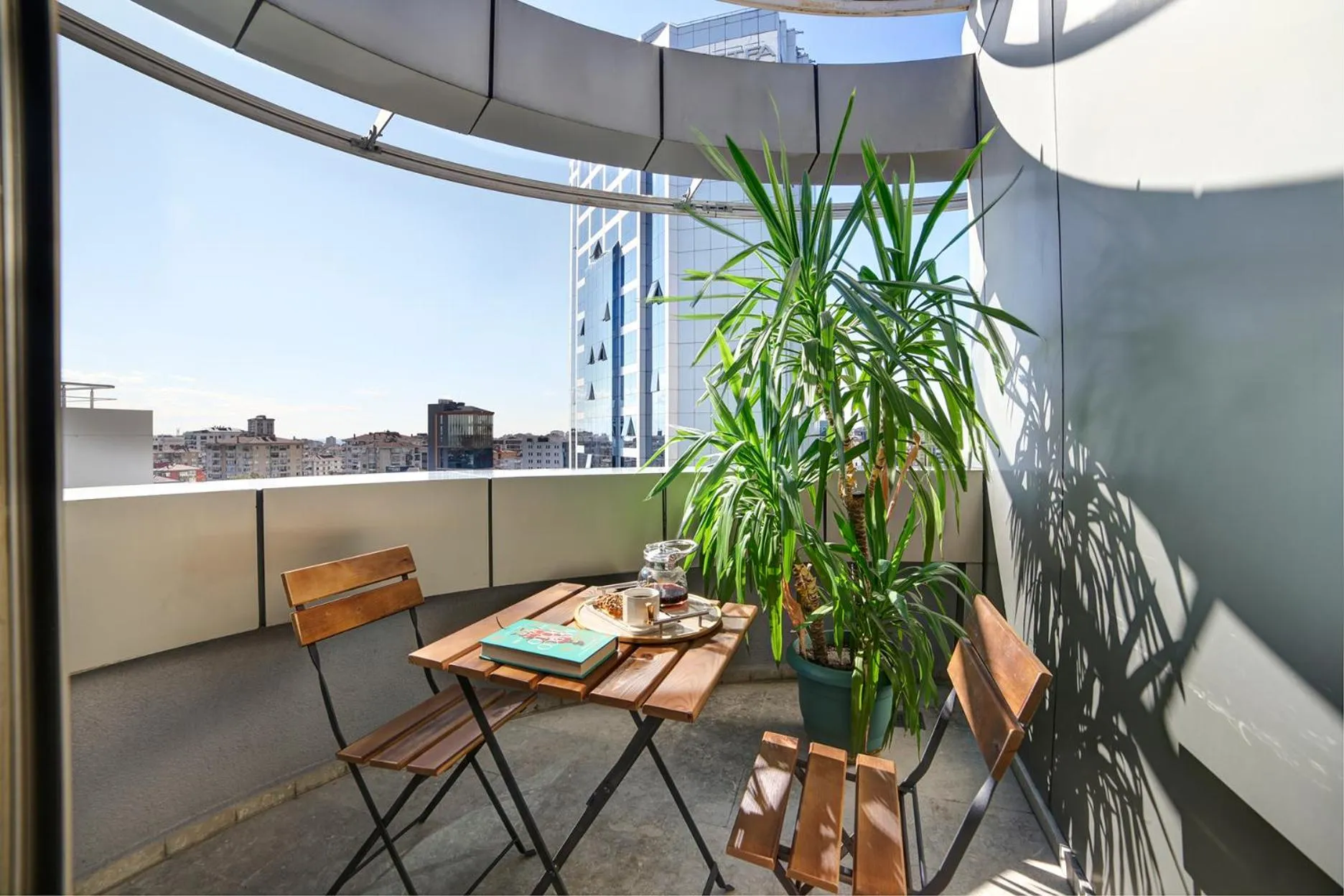 Day in Plus Hotel Bostanci Atasehir