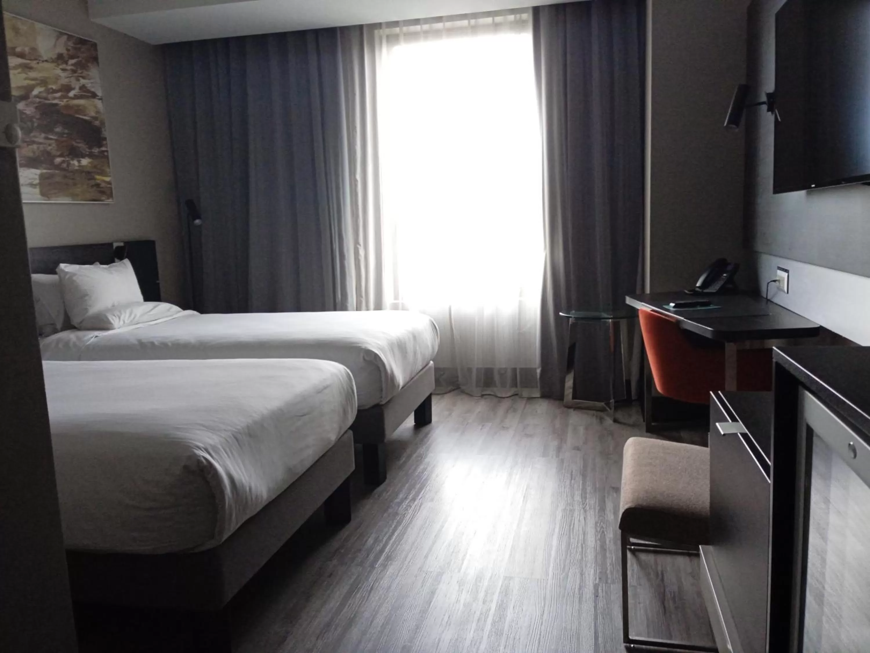 room service, Bed in Novotel Vina del Mar