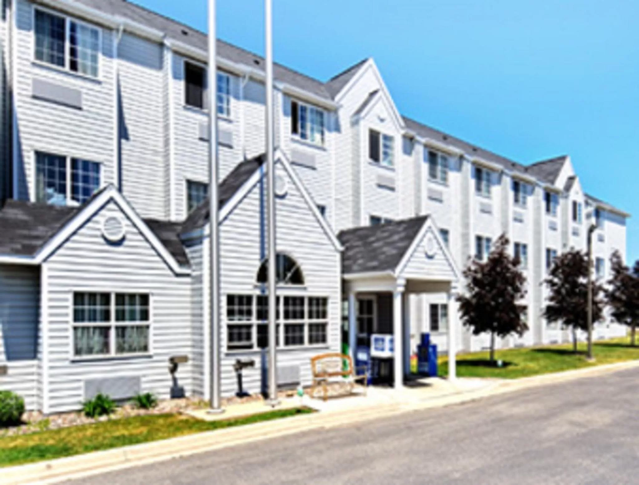 Property building in Microtel Inn & Suites by Wyndham Rochester North Mayo Clinic