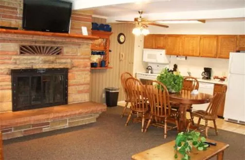 Dining Area in Jackson Hole Towncenter, a VRI resort
