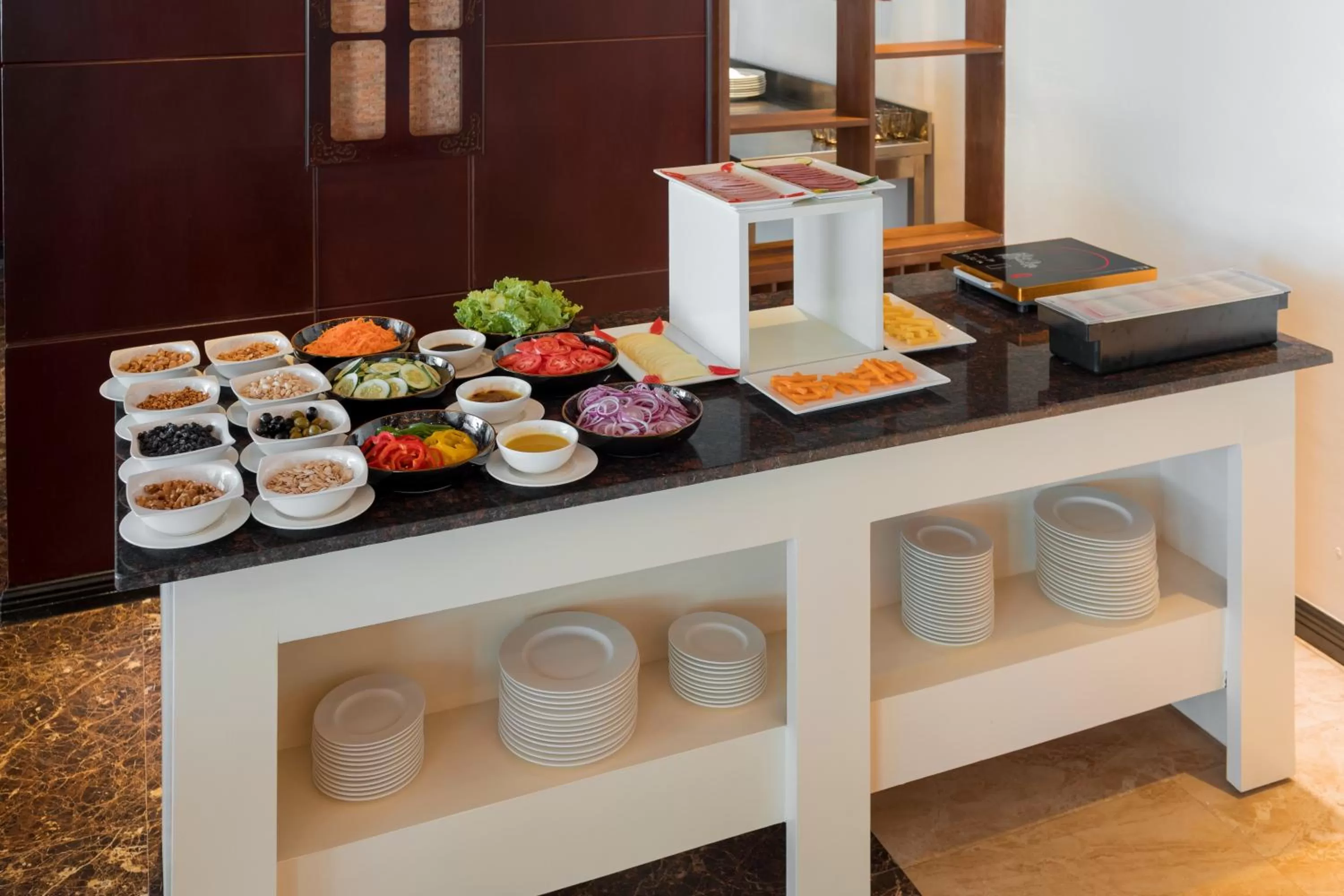 Restaurant/places to eat in Best Western Plus Pearl Addis