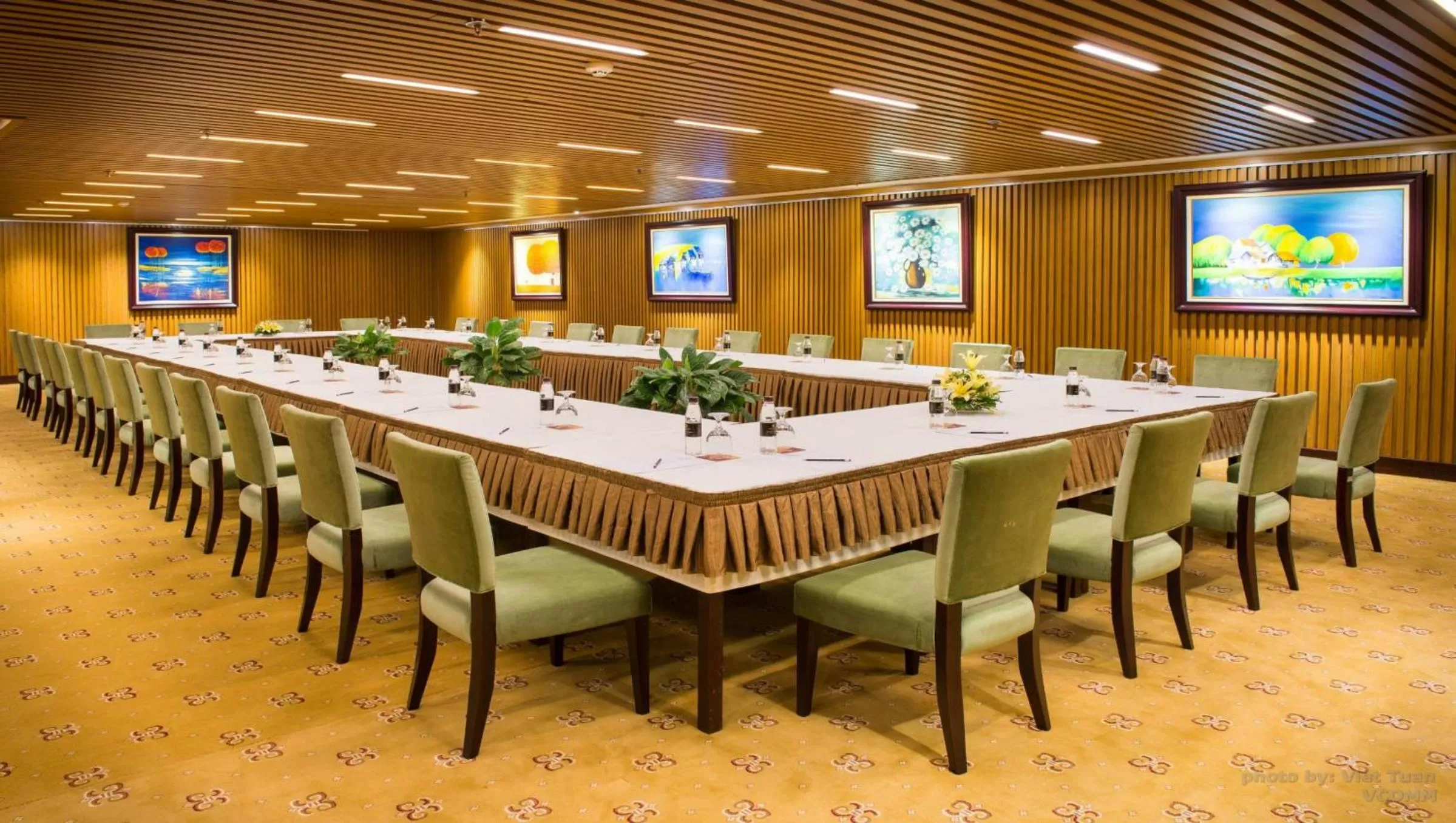Banquet/Function facilities in Royal Halong Hotel