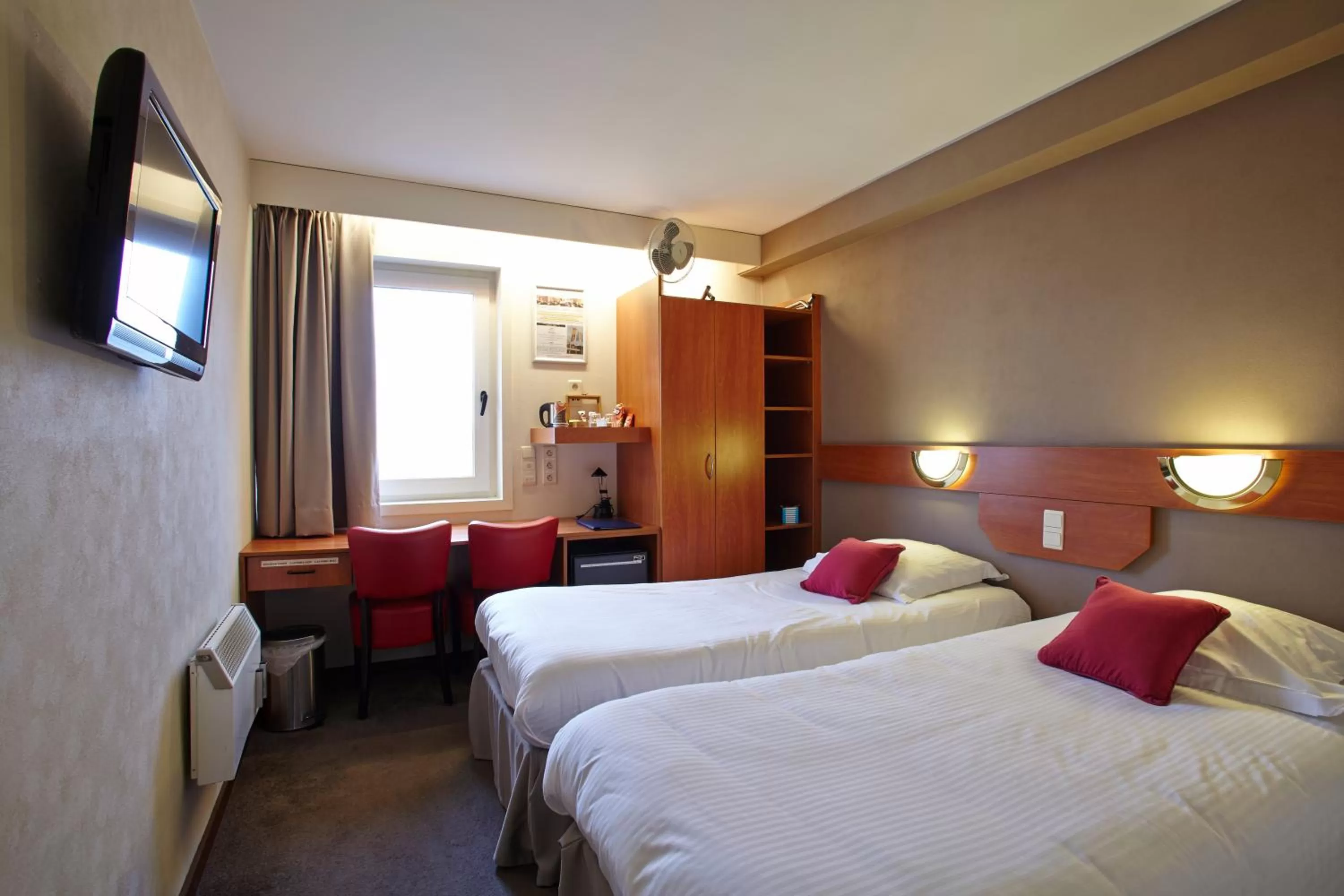 Bedroom, Bed in Vivaldi Hotel