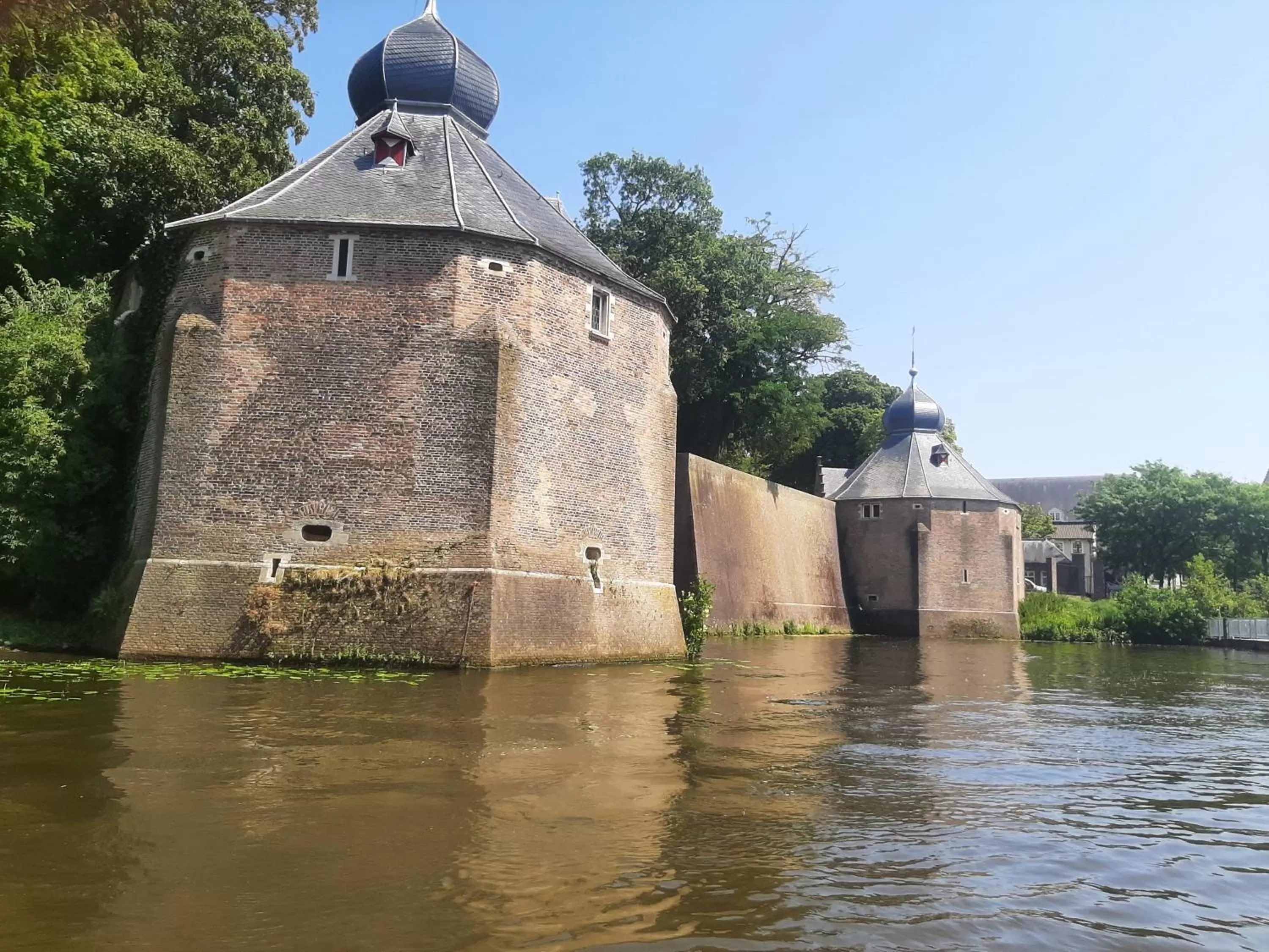 Nearby landmark, Property Building in Bed and Breakfast Hans en Gridje