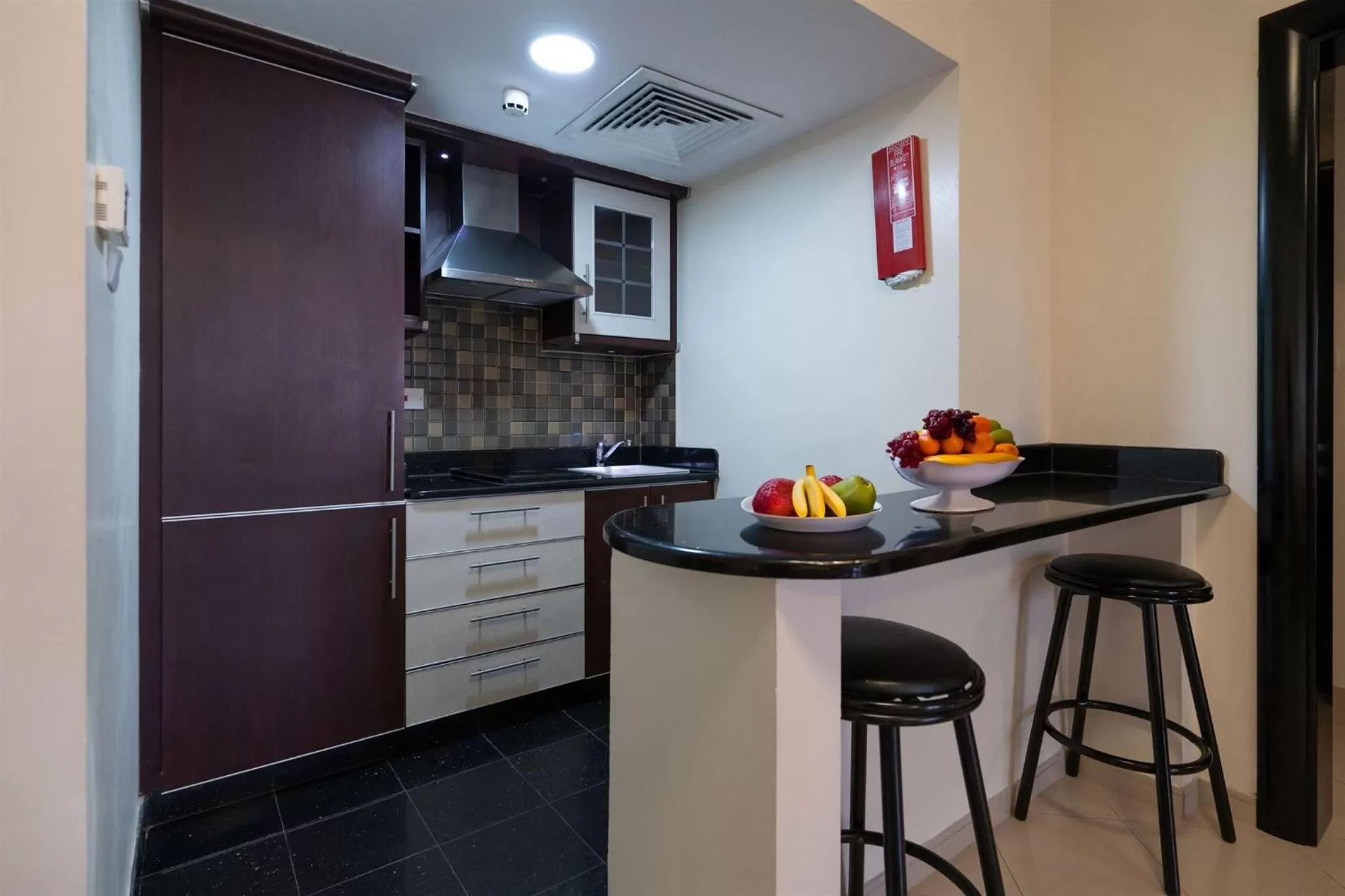 Kitchen or kitchenette in Royal Beach Hotel & Resort