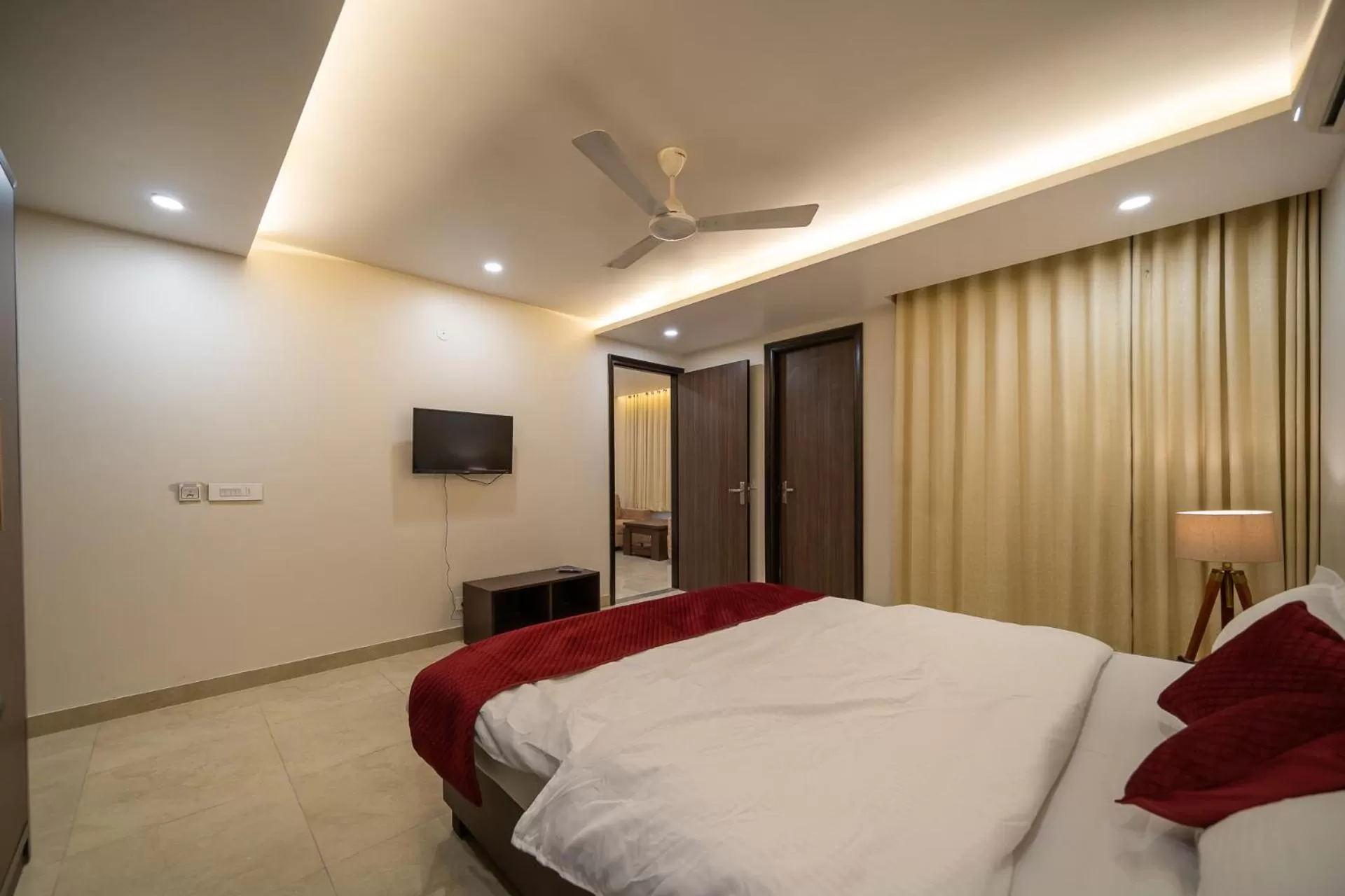 Bed in Sheerha Royal Residency-Near Jaipur Airport
