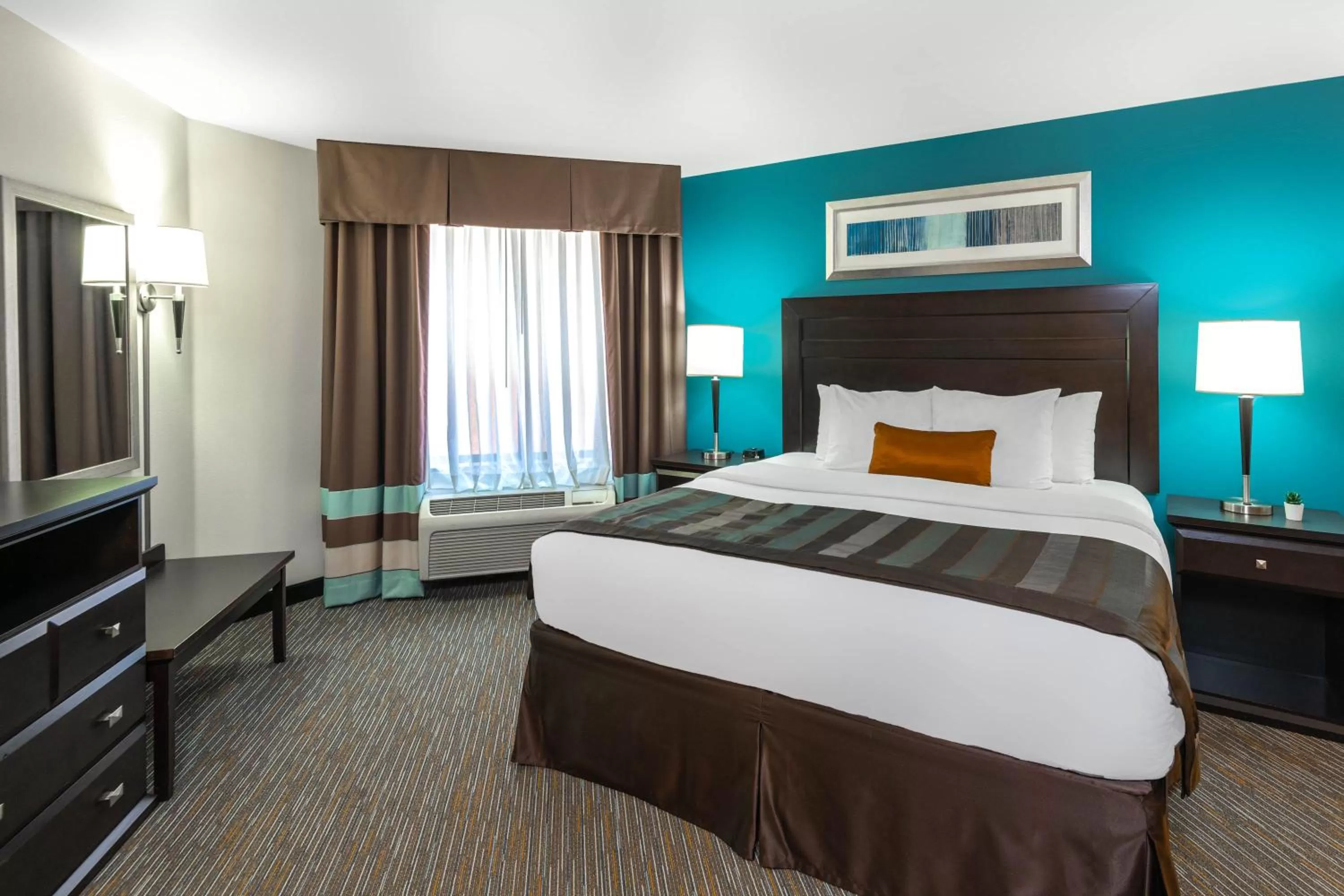 Bedroom, Bed in Wingate by Wyndham - St. George