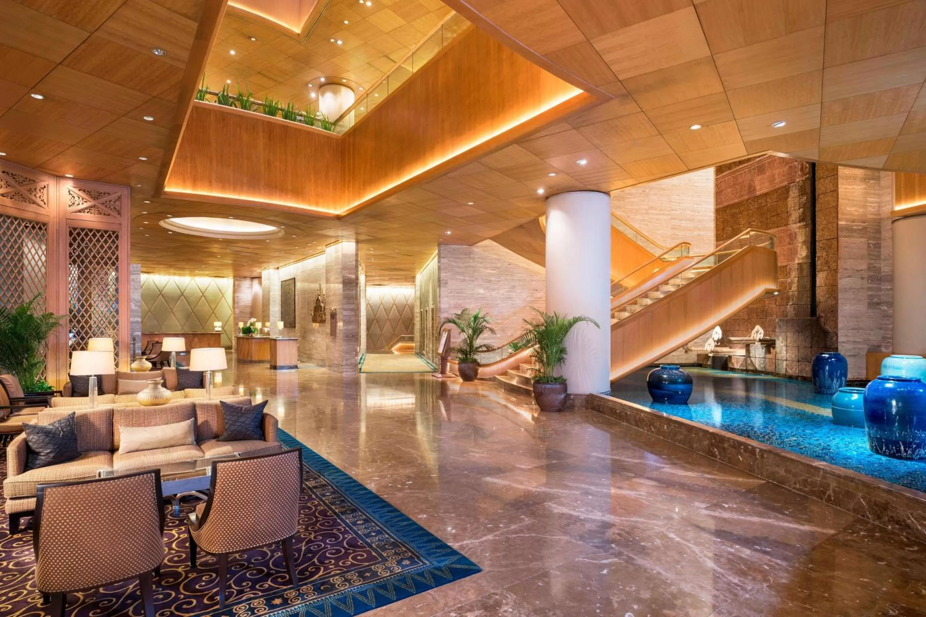 Lobby or reception in Sheraton Grande Sukhumvit, a Luxury Collection Hotel, Bangkok