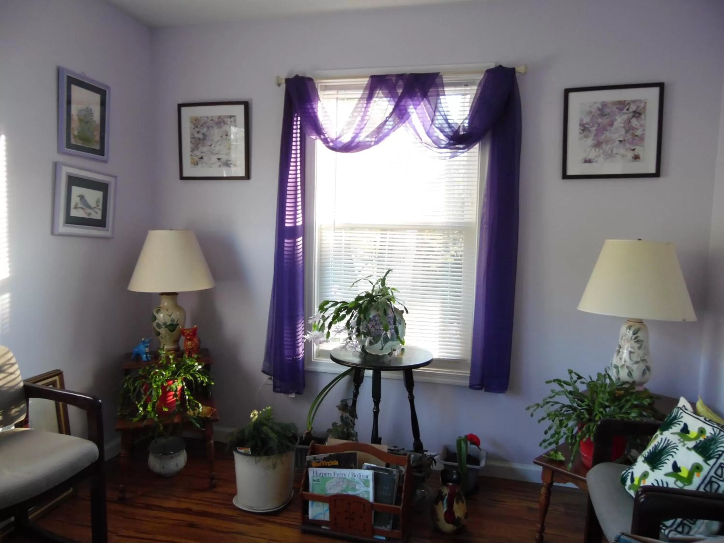 Lobby or reception in Cantuta Inn