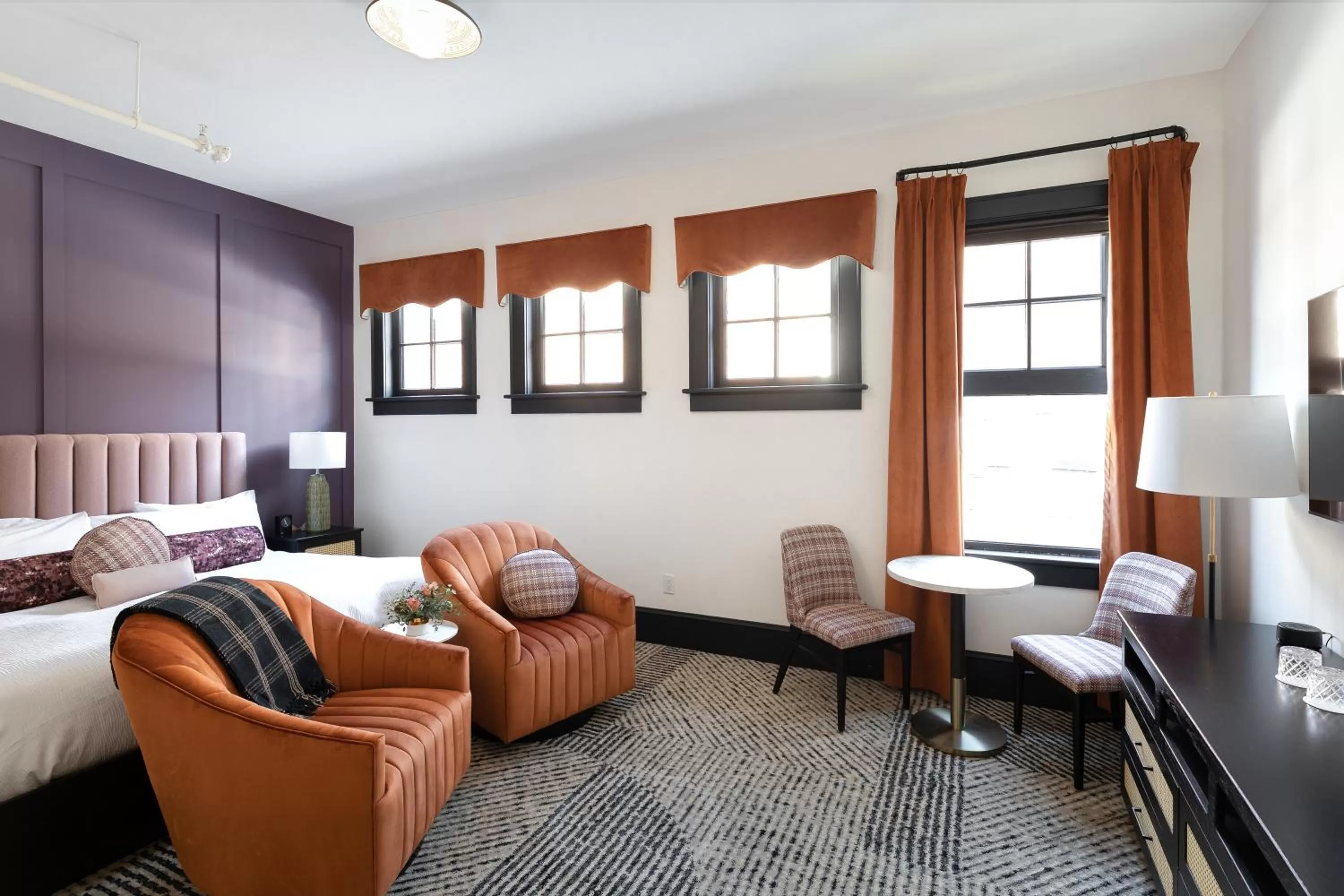 Bed in Hotel Thaxter