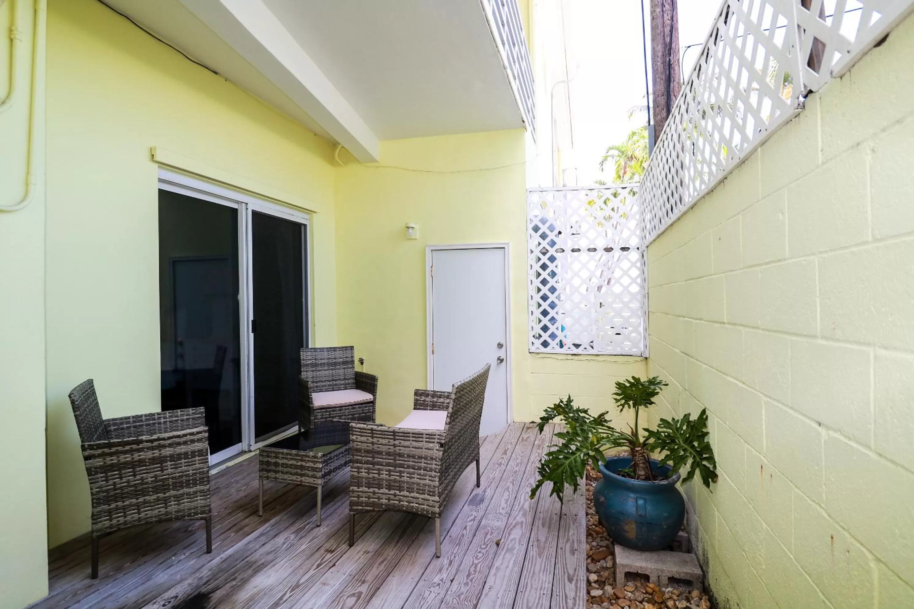 Patio in Drop Anchor Resort & Marina