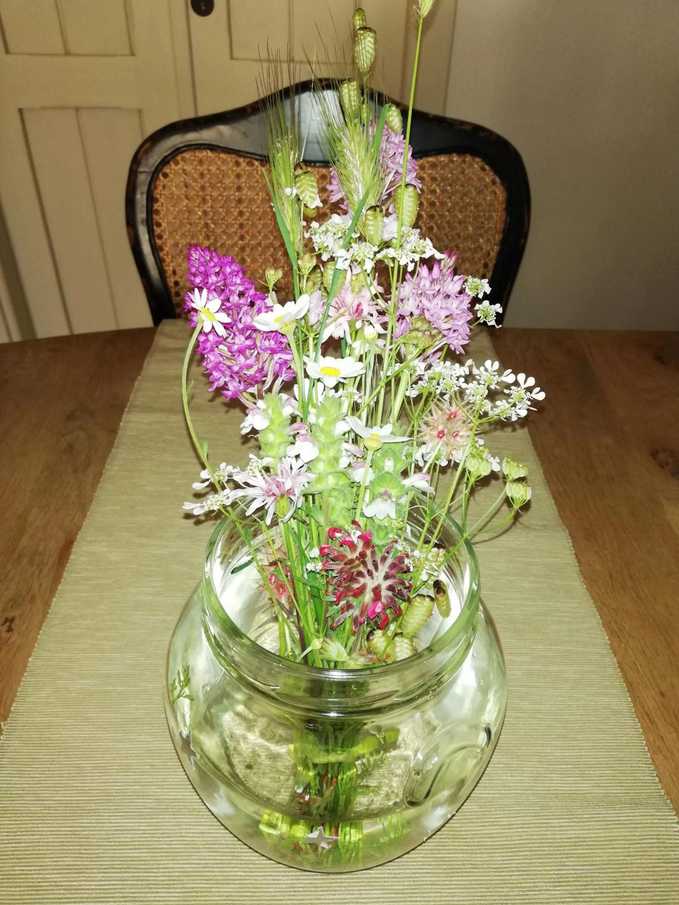 Communal lounge/ TV room in B&B Giovannarolla Green House